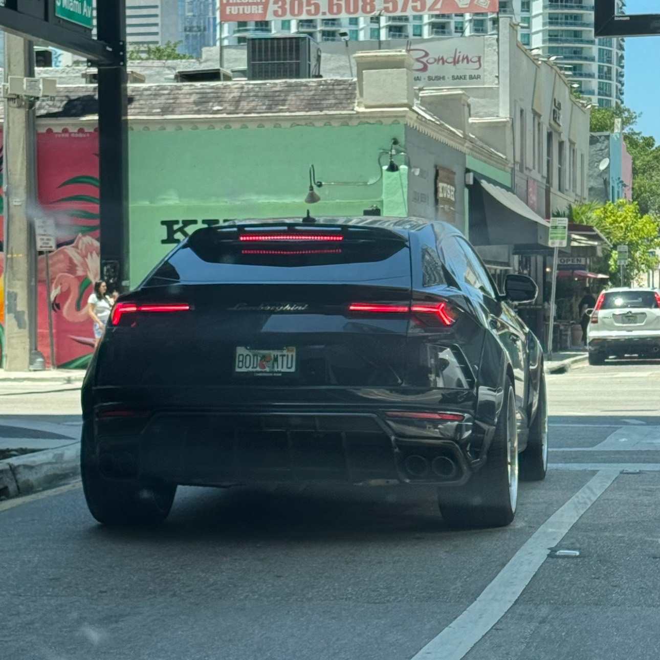 Lamborghini Urus 1016 Industries