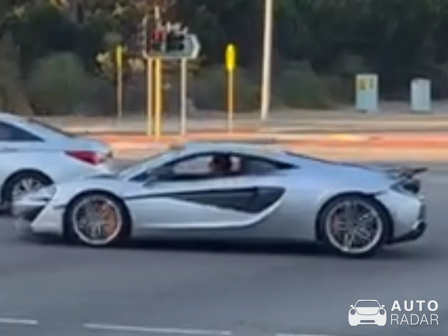 McLaren 570GT spotted in Karrinyup, Australia