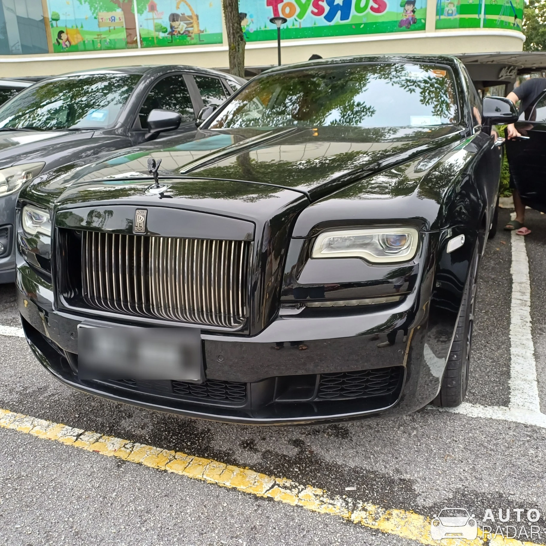 Rolls-Royce Ghost Series II Black Badge spotted in Kuala Lumpur, Malaysia