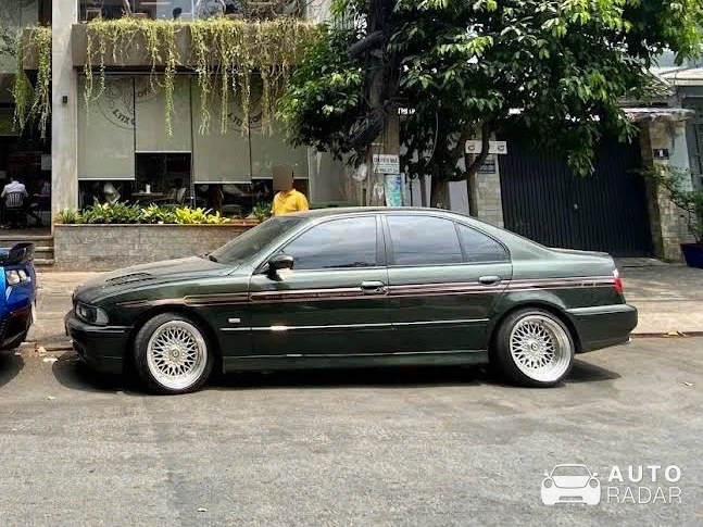Alpina B10 3.5 spotted in Ho Chi Minh City