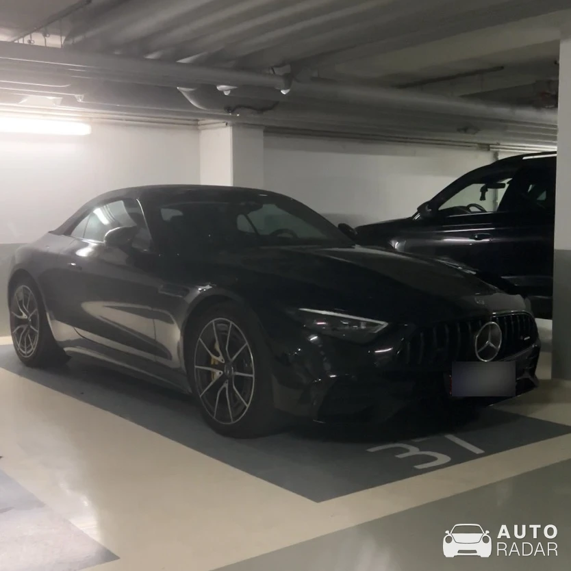 Mercedes-AMG SL 55 R232 spotted in Rostock