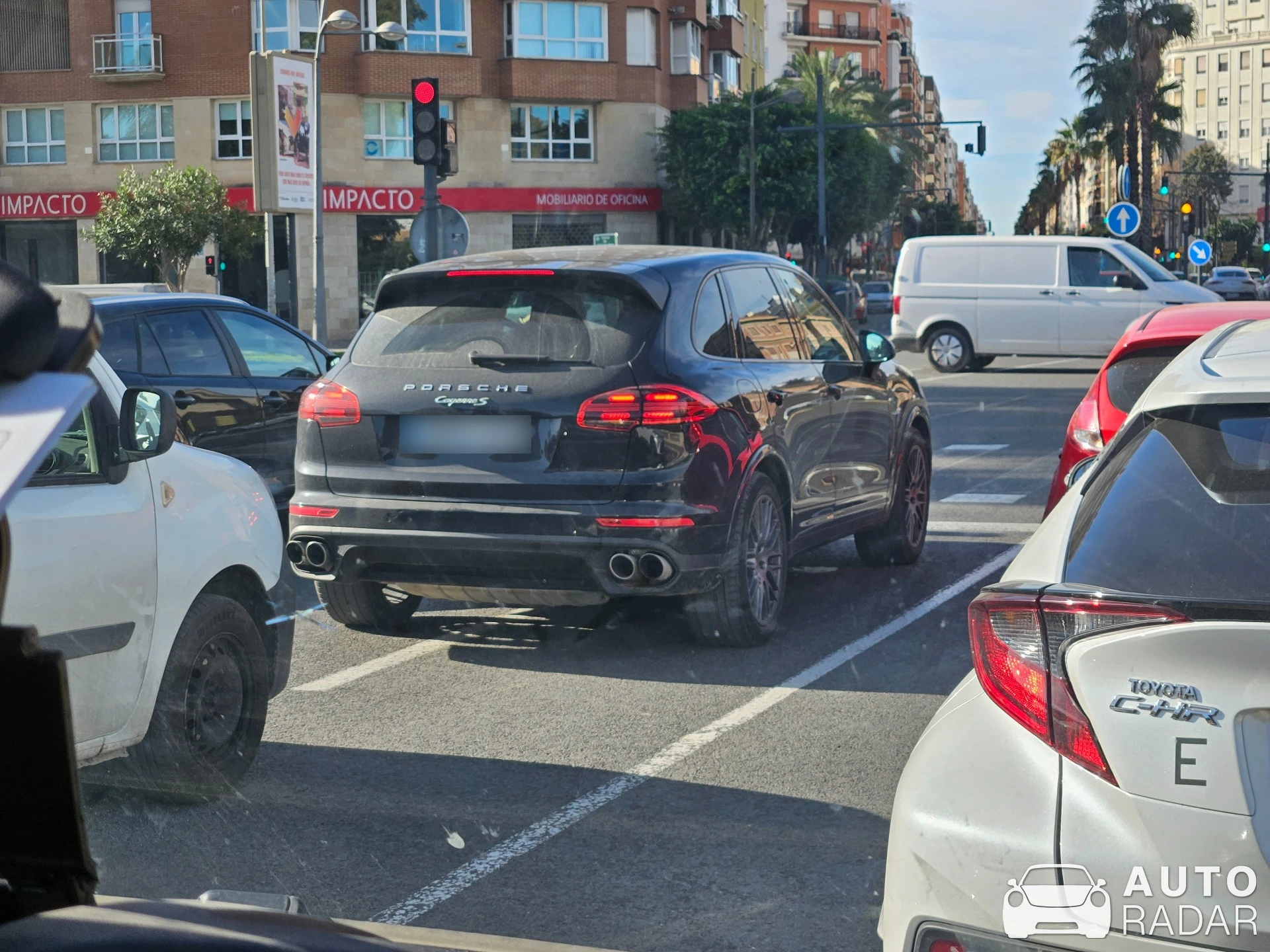 Porsche Cayenne S spotted in València, España