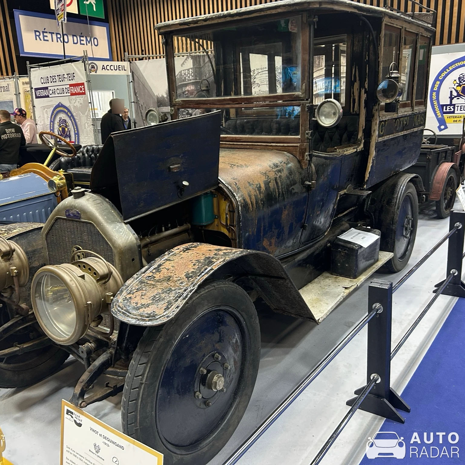 Vinot & Deguingand 1913 Omnibus spotted in Paris, France