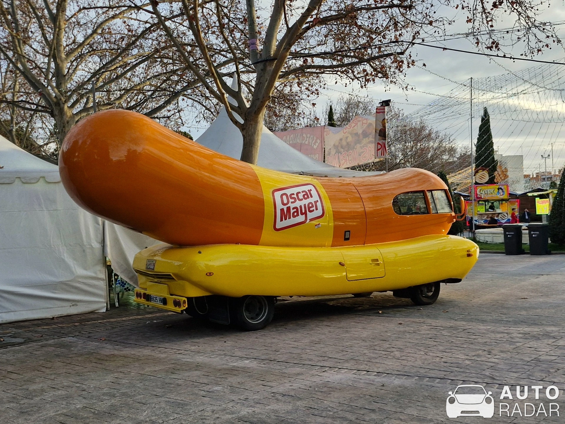 Oscar Mayer Wienermobile spotted in Móstoles