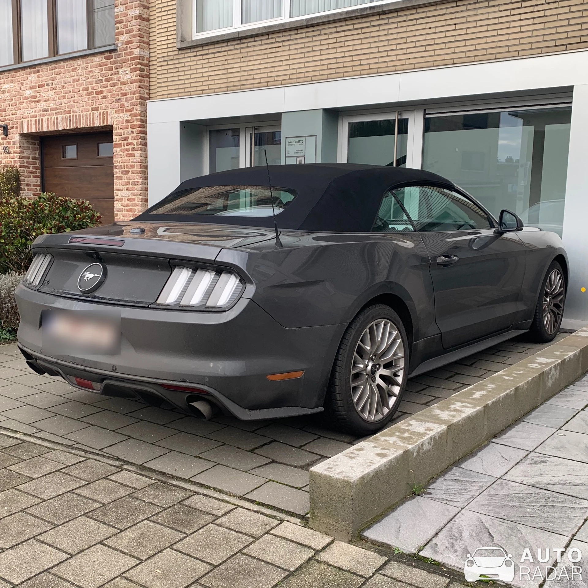 Ford Mustang 2.3 Ecoboost Convertible spotted in Antwerpen, België