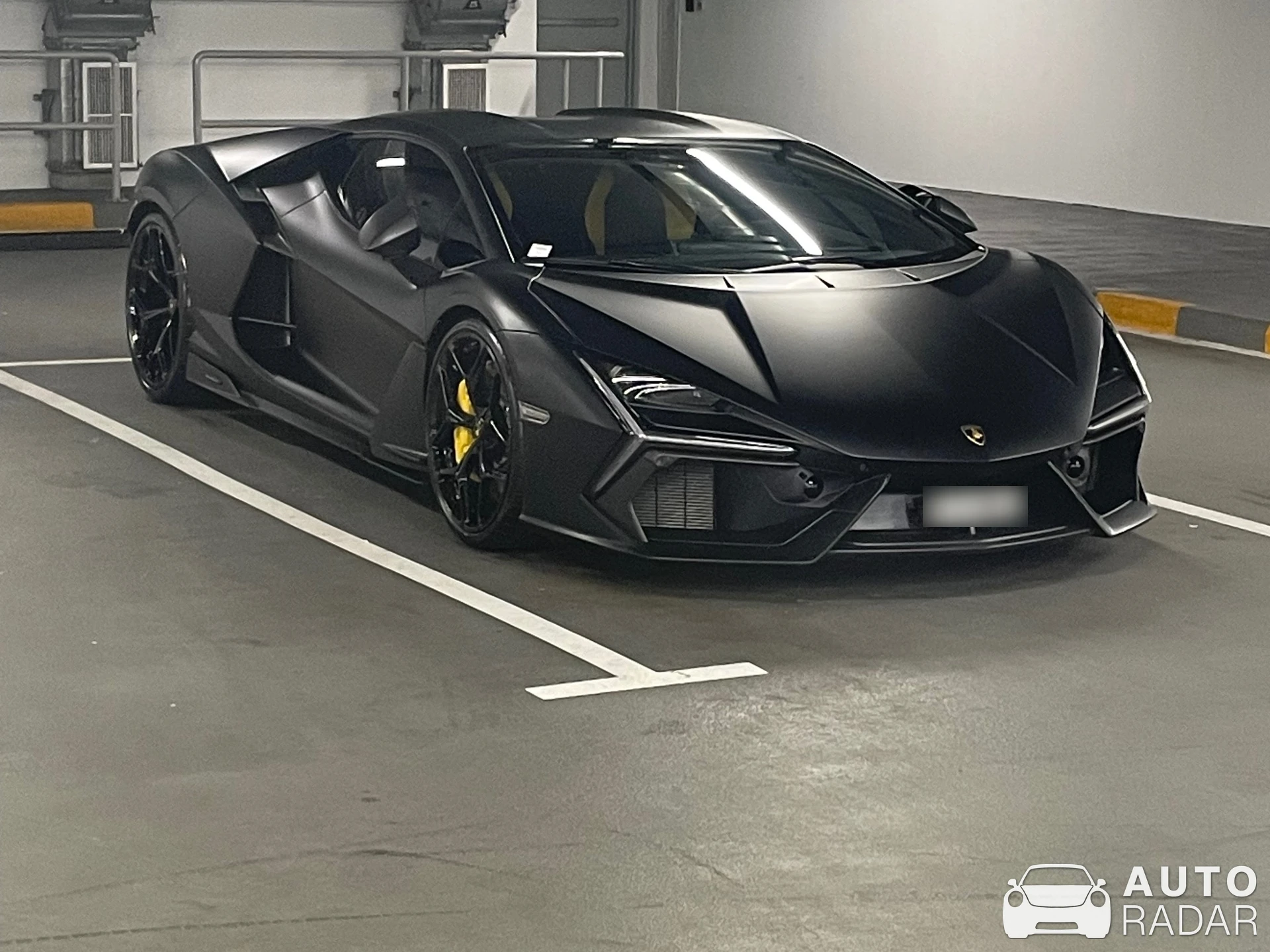 Lamborghini Revuelto spotted in دبي, Zjednoczone Emiraty Arabskie