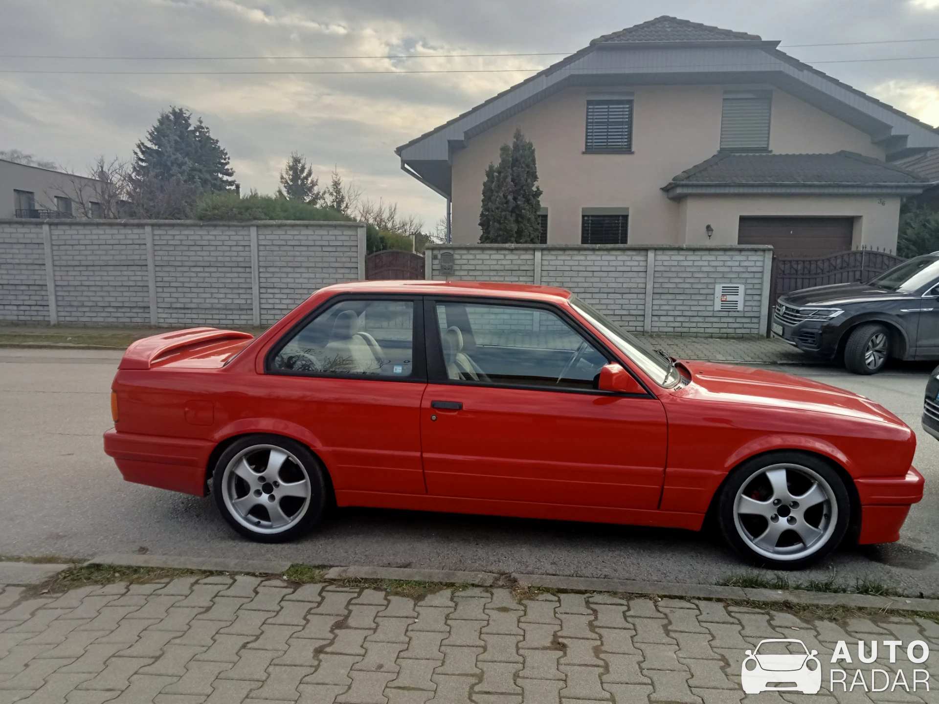 BMW 3 Series E30 spotted in Leopoldov, Slovensko