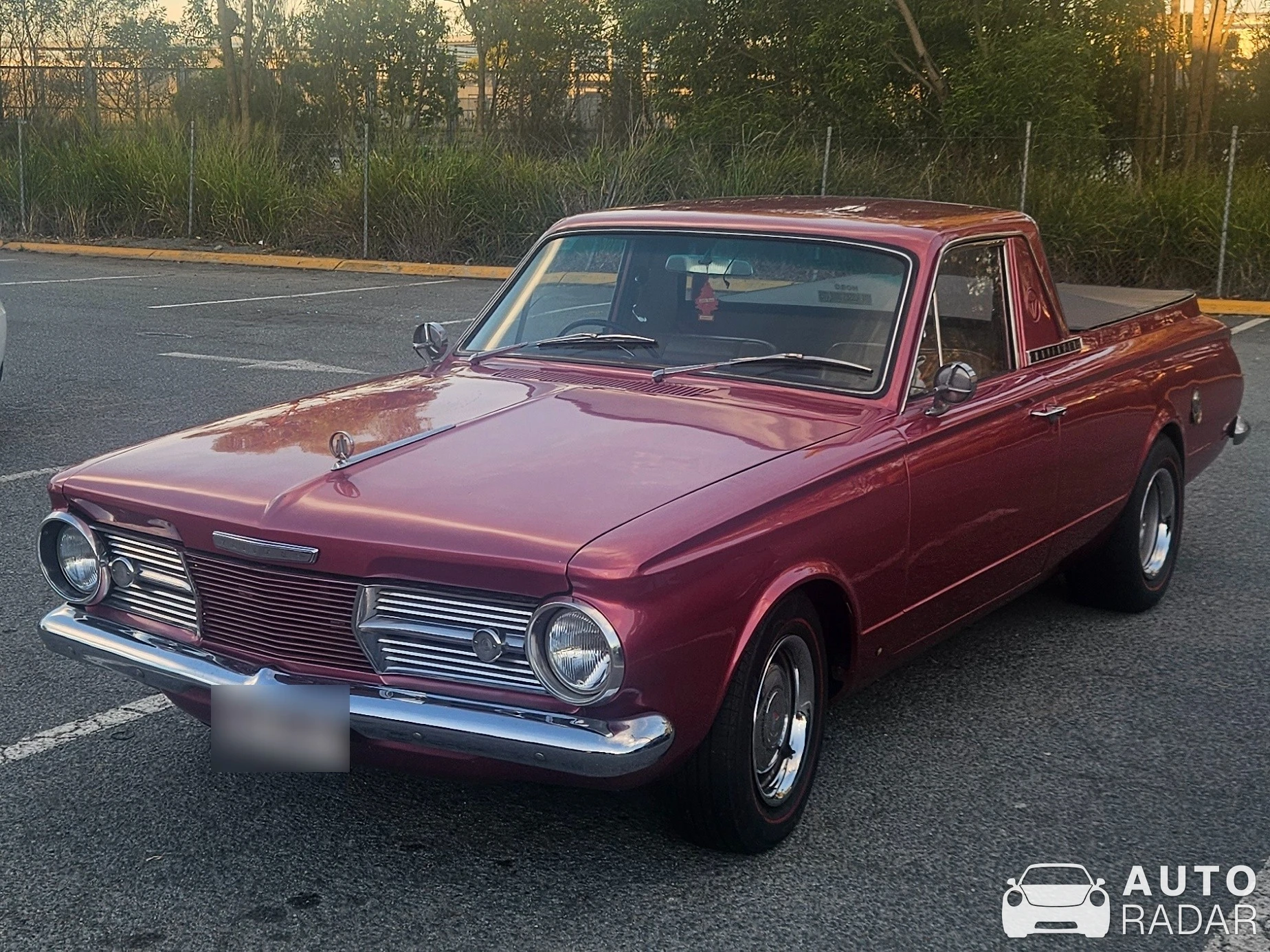 Chrysler Valiant spotted in Brisbane