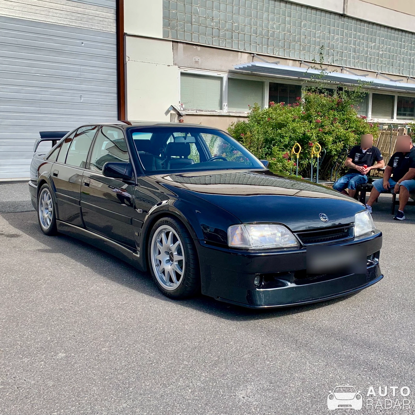 Opel Omega Evolution 500 spotted