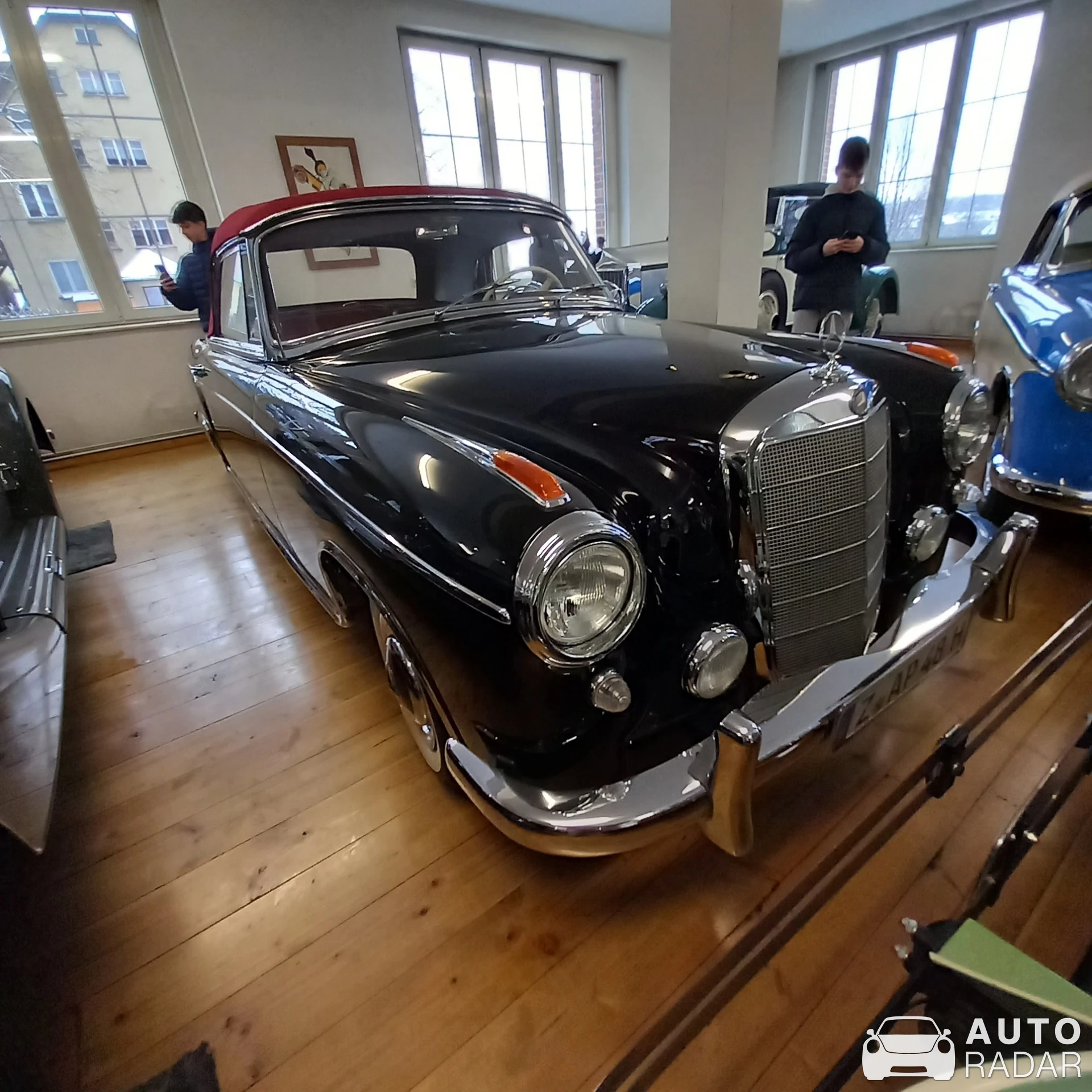 Mercedes-Benz 220 spotted in Zwönitz, Germany