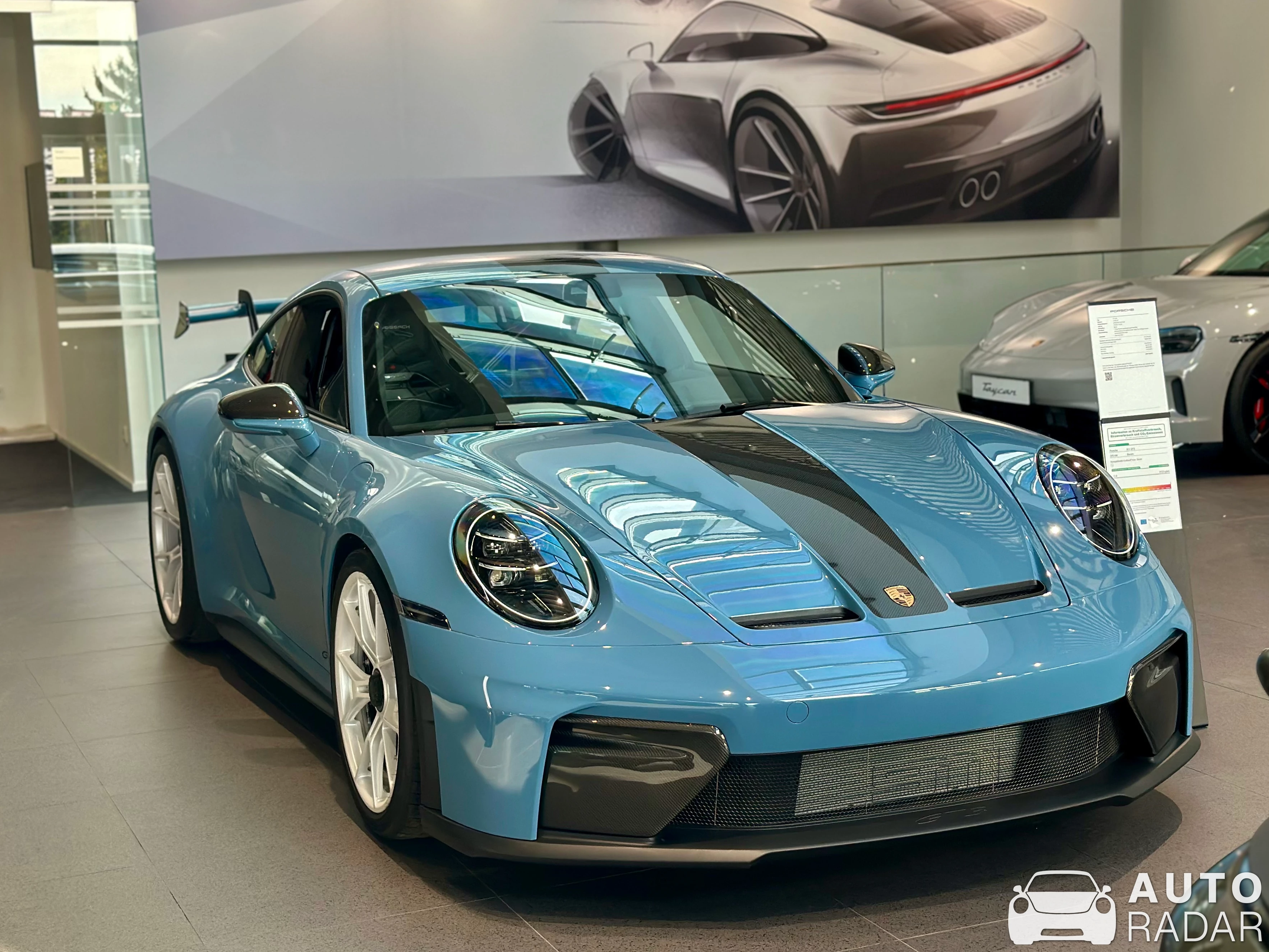 Porsche 992 GT3 MkII Weissach Package spotted in Wien