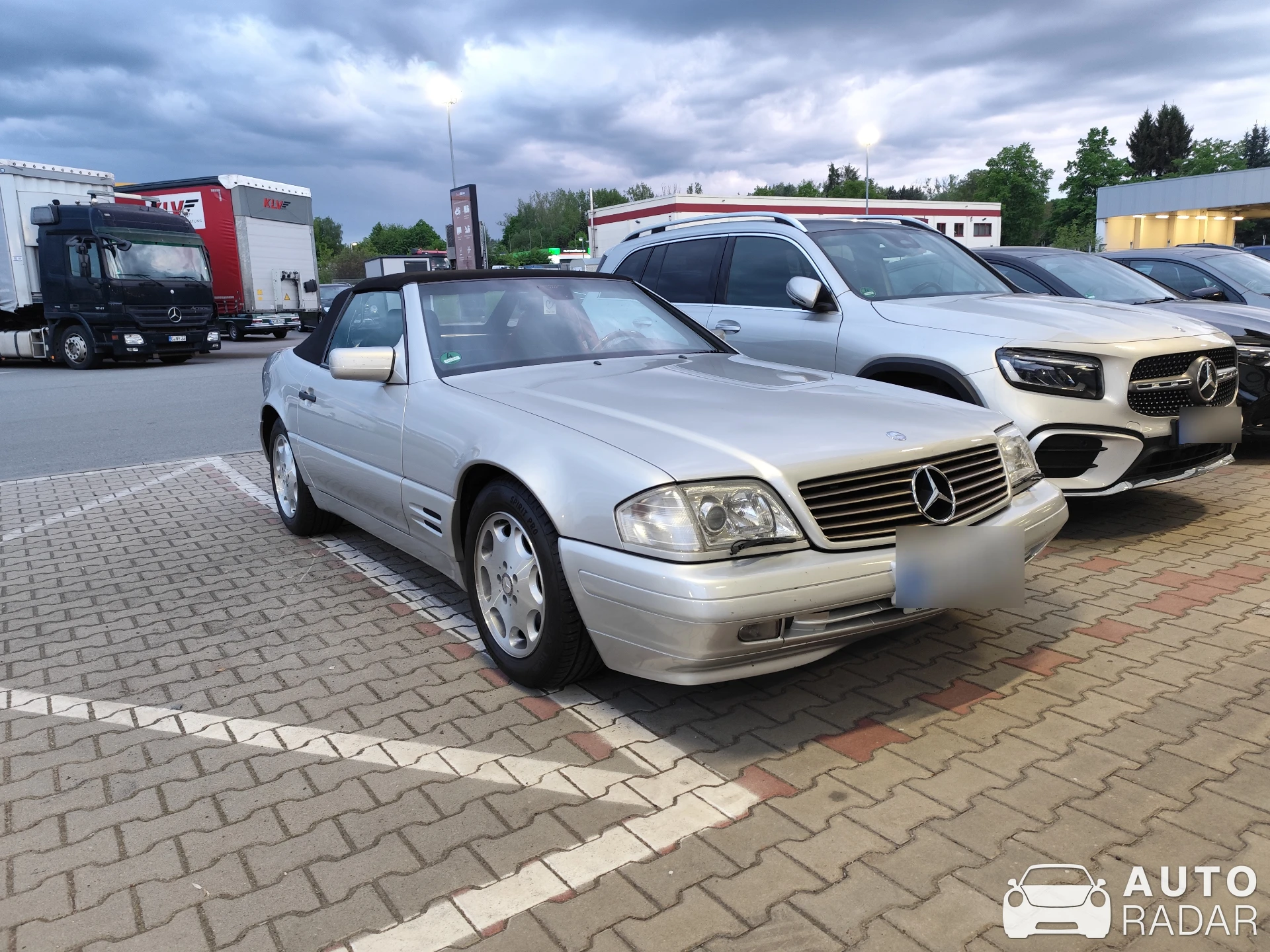Mercedes-Benz SL-Klasse R129 spotted in Chemnitz