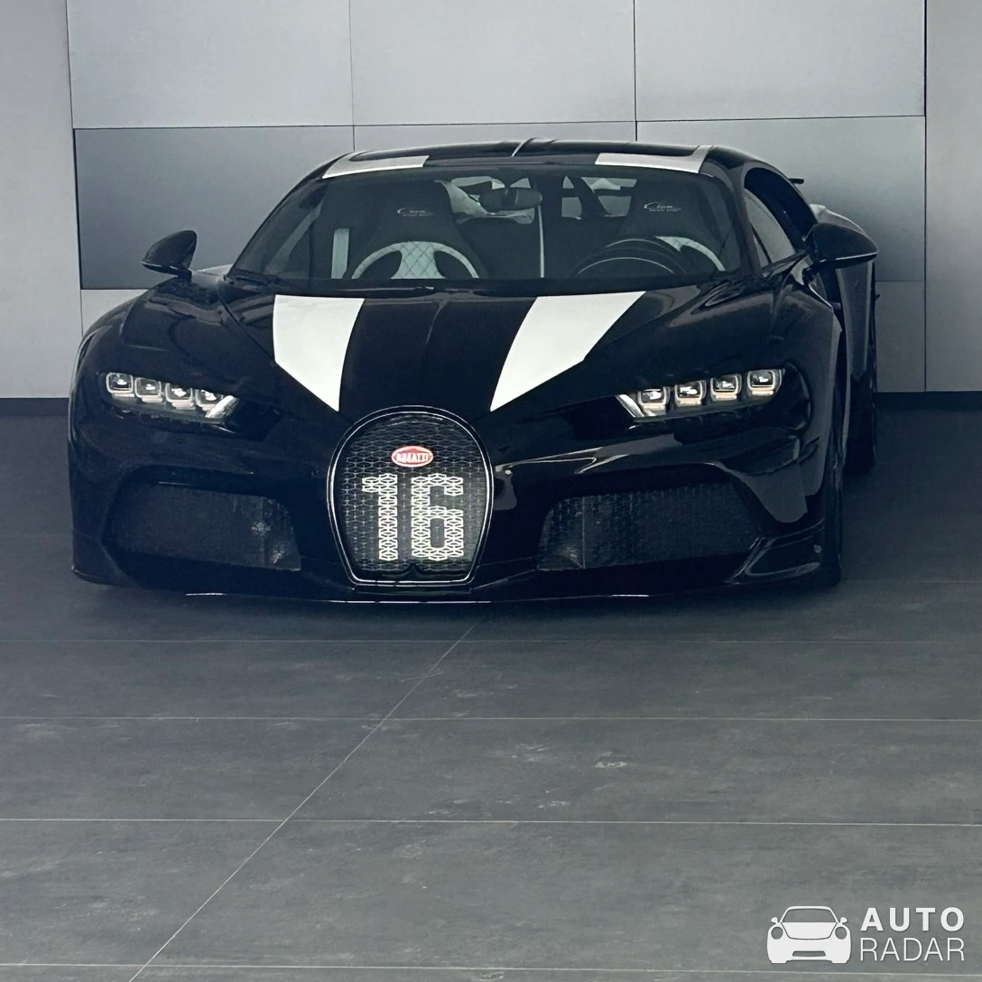 Bugatti Chiron Super Sport 300+ spotted in Celerina/Schlarigna, Szwajcaria