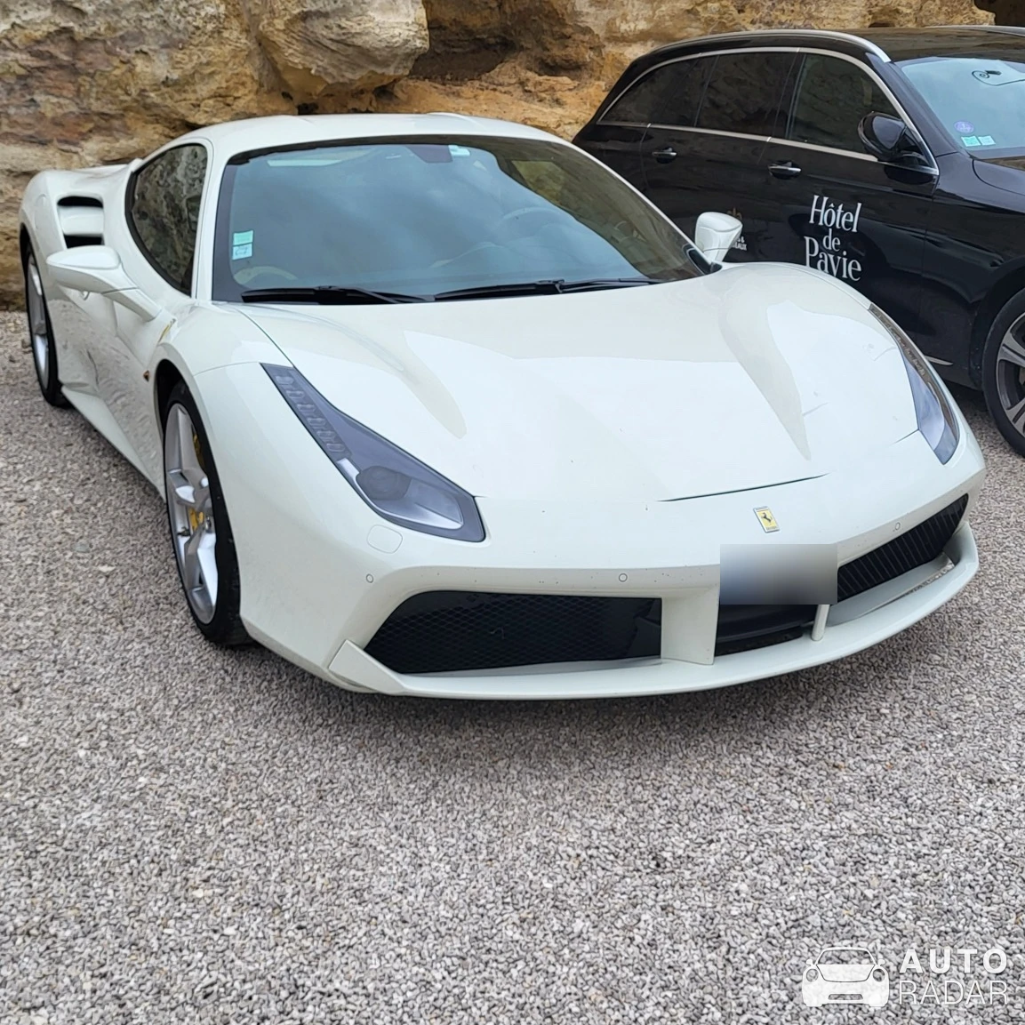 Ferrari 488 GTB spotted in Saint-Émilion