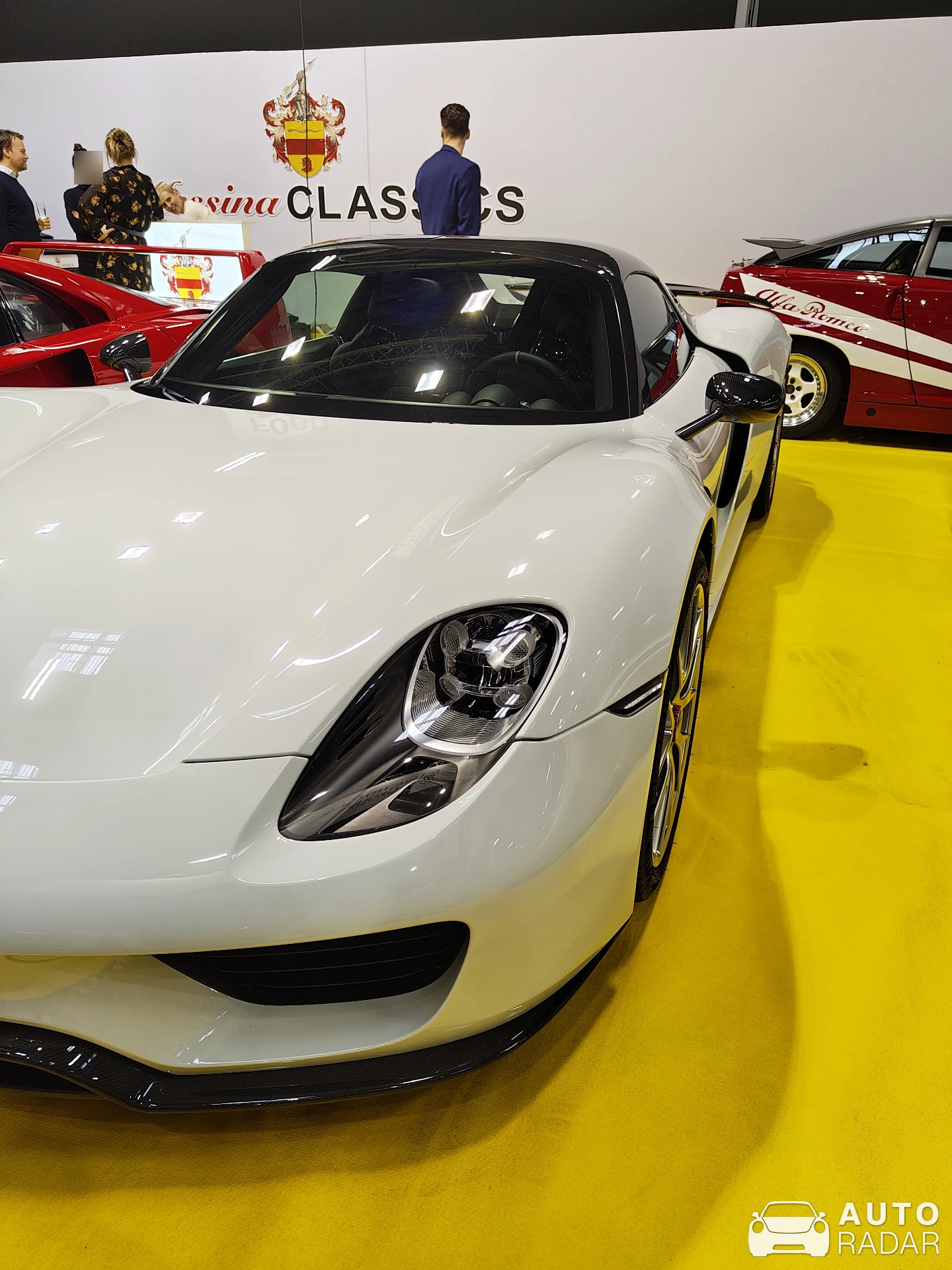 Porsche 918 Spyder spotted in Paris, France
