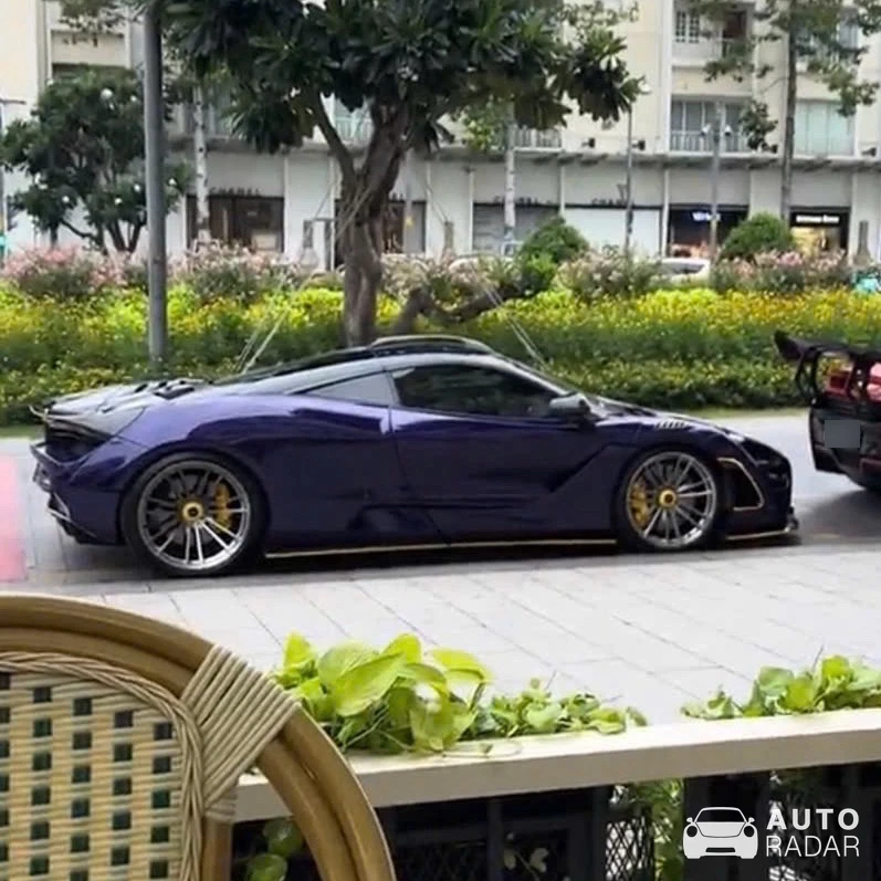 McLaren 720S Novitec N-Largo spotted