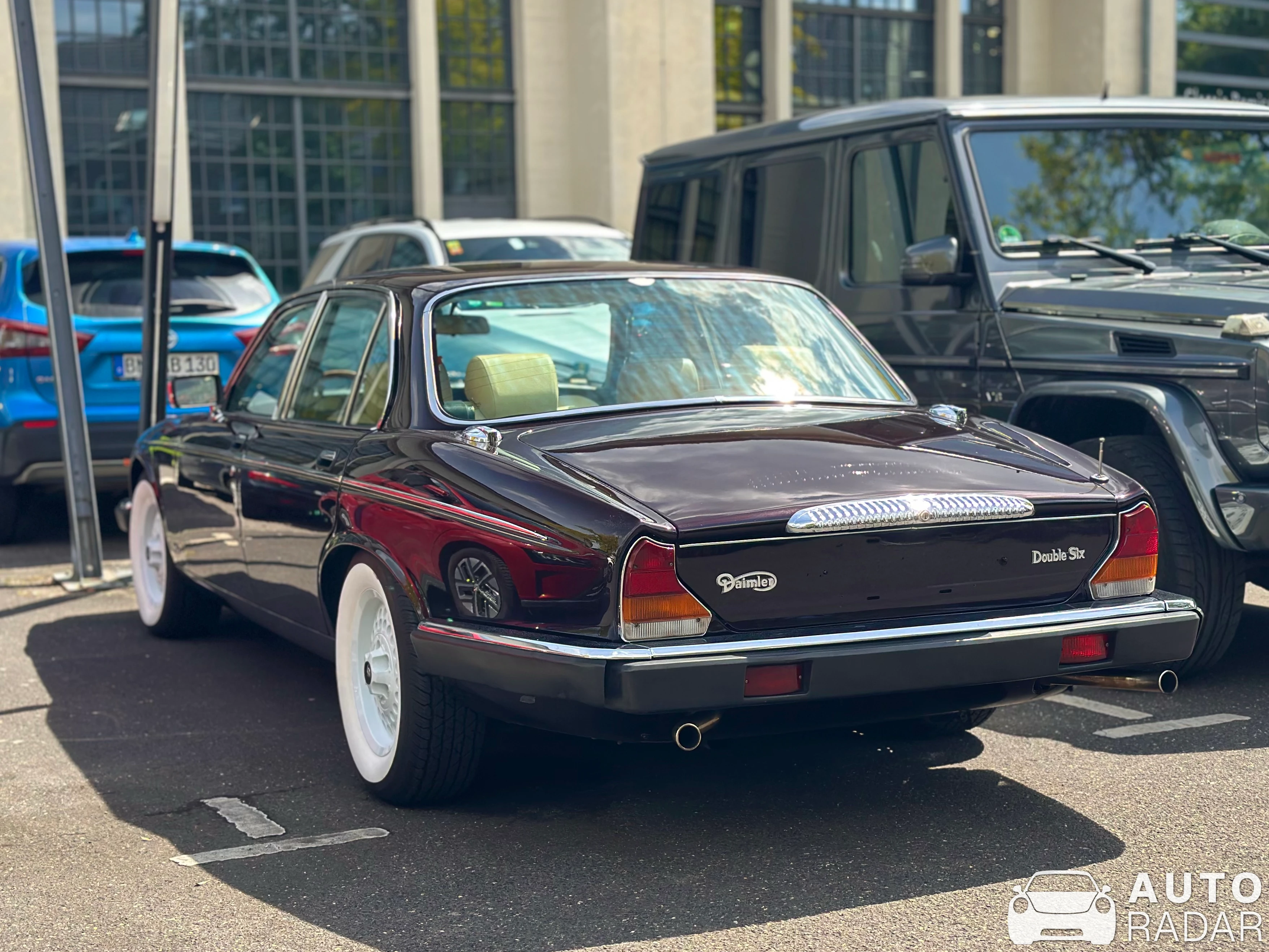 Daimler Double Six spotted in Düsseldorf