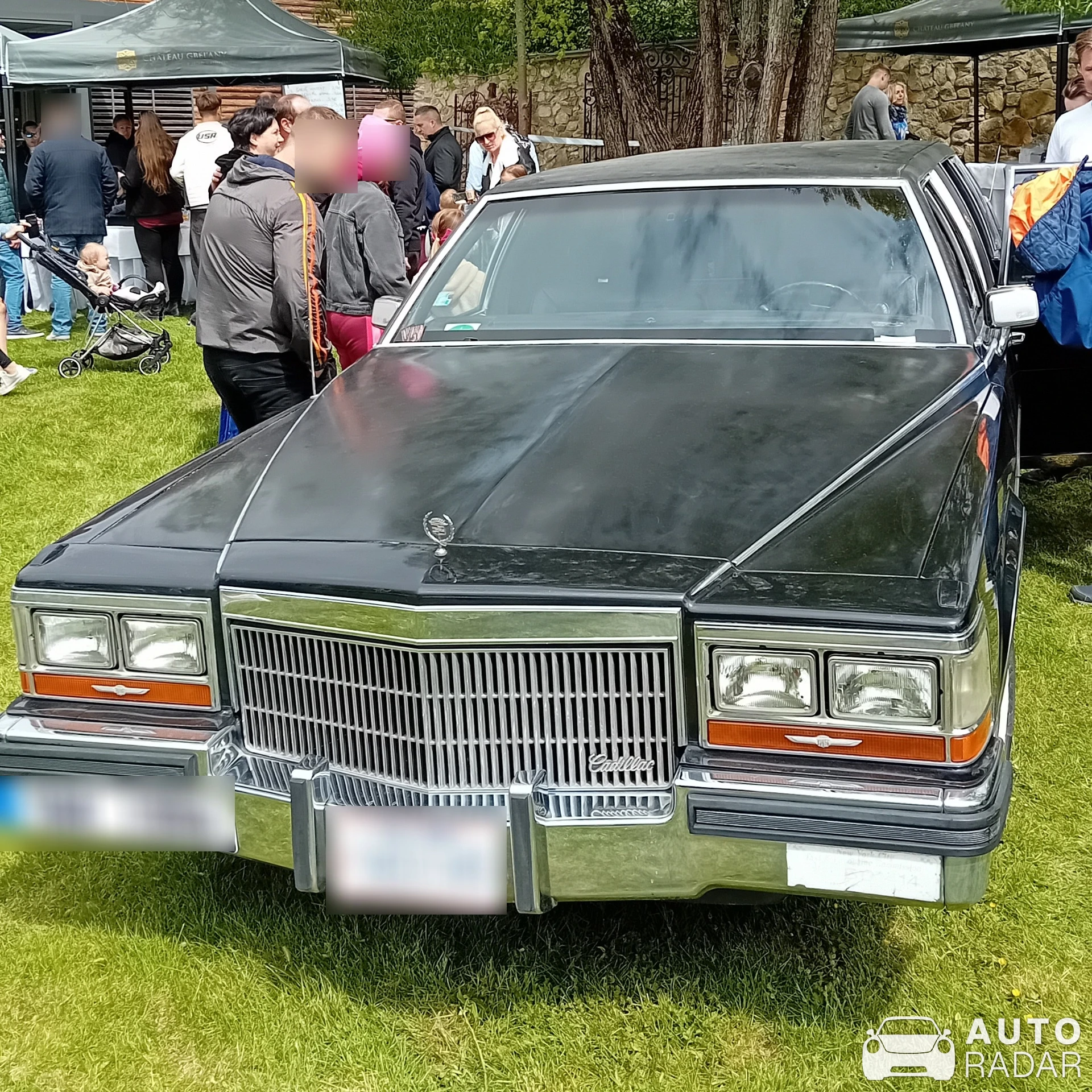 Cadillac Fleetwood Brougham spotted in Gbeľany