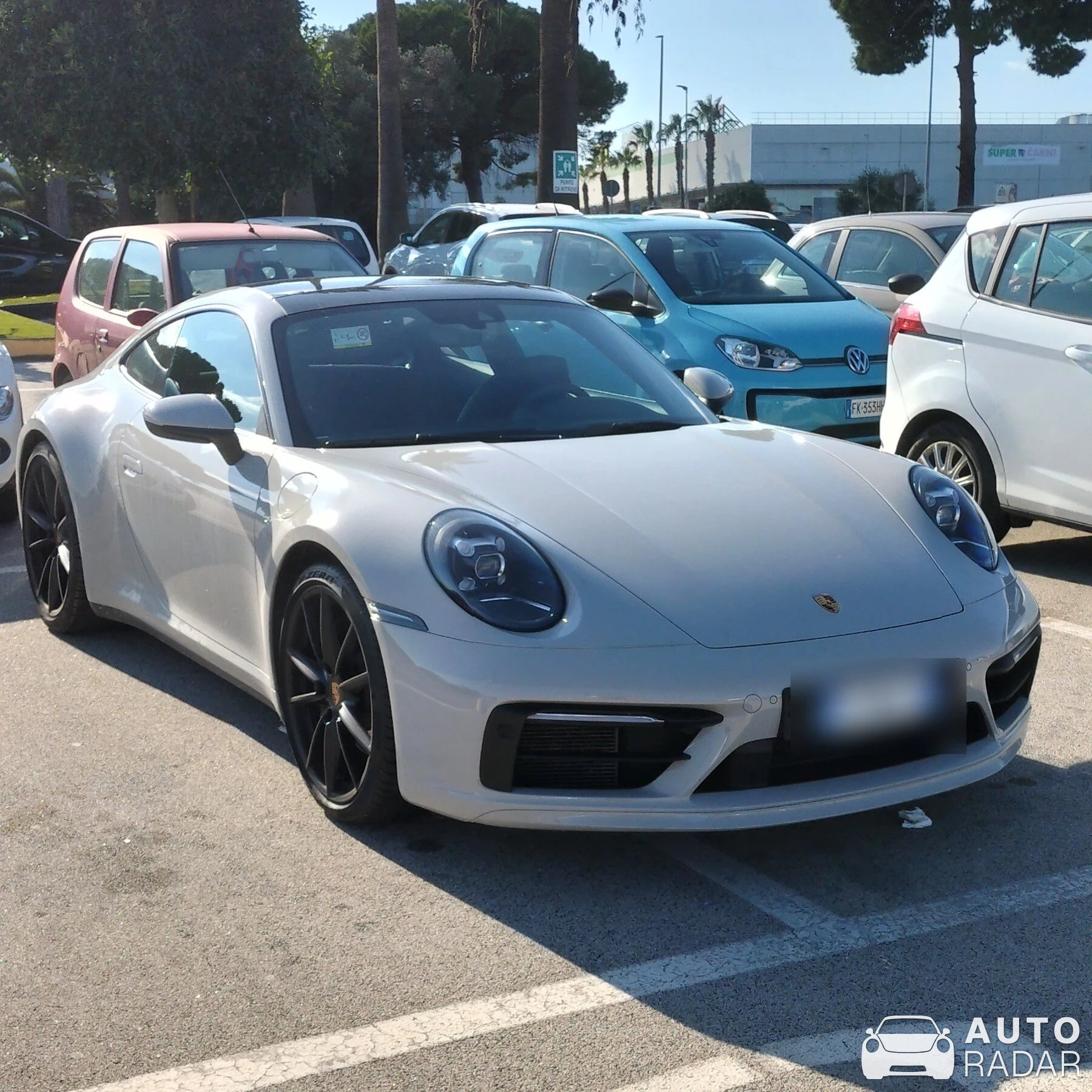 Porsche 992 Carrera MkI spotted in Bari, Italia