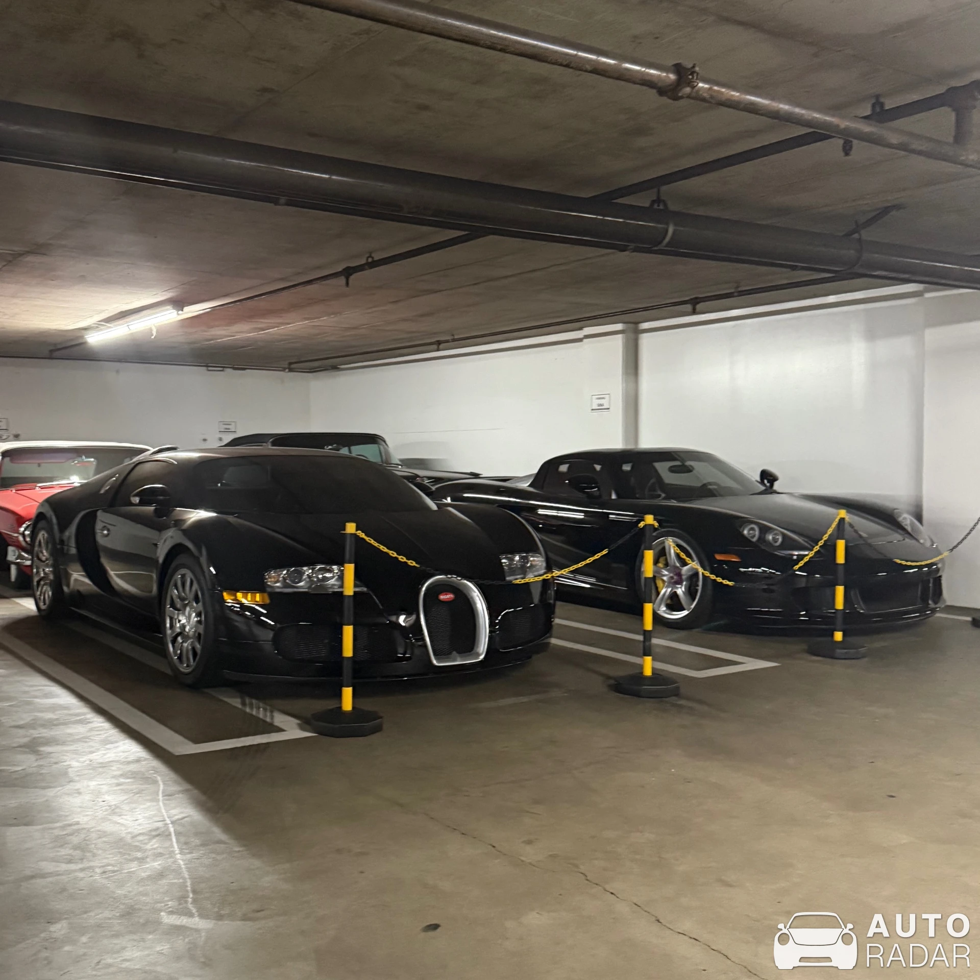 Porsche Carrera GT spotted in Los Angeles, United States