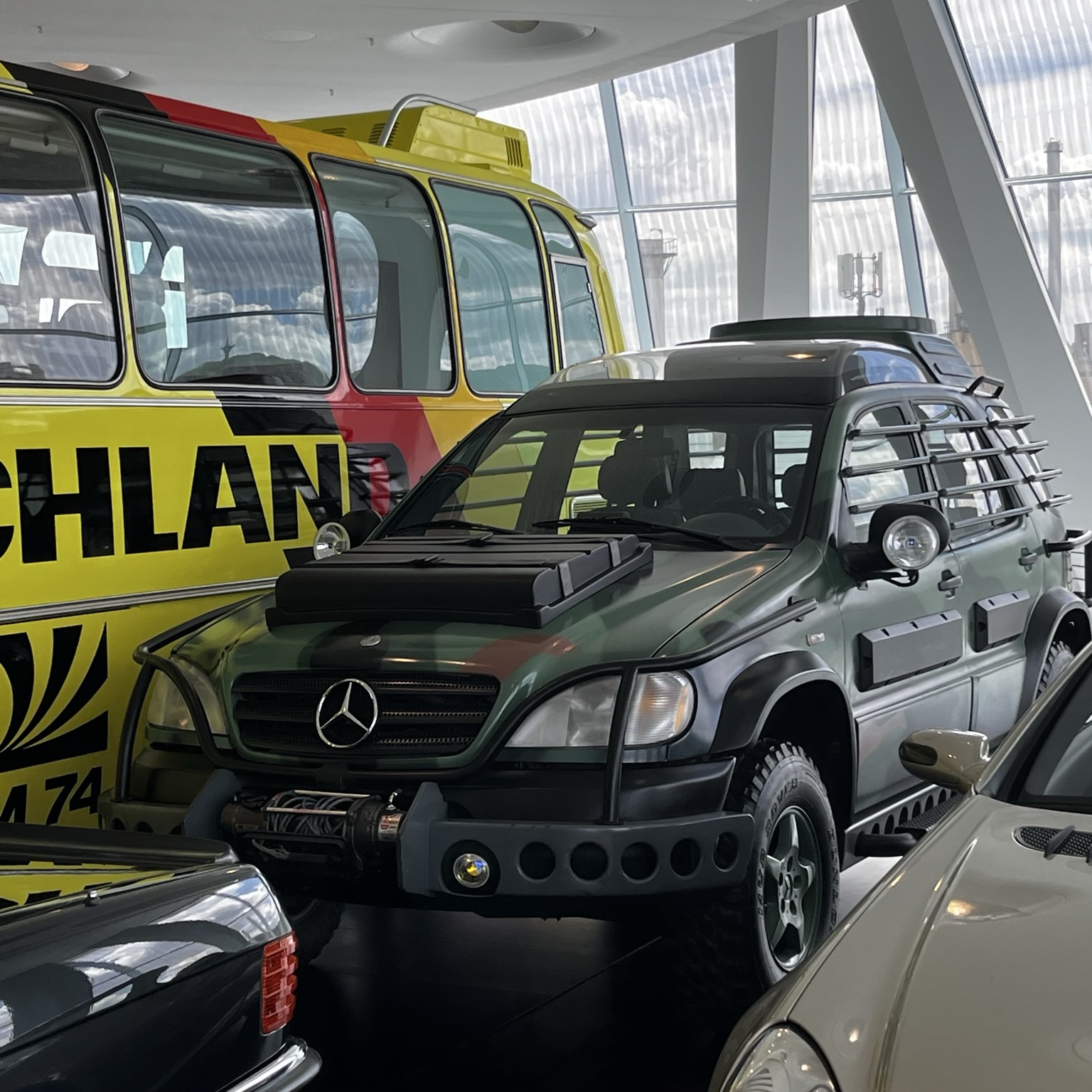 Mercedes-Benz ML 320 „Lost World Movie“