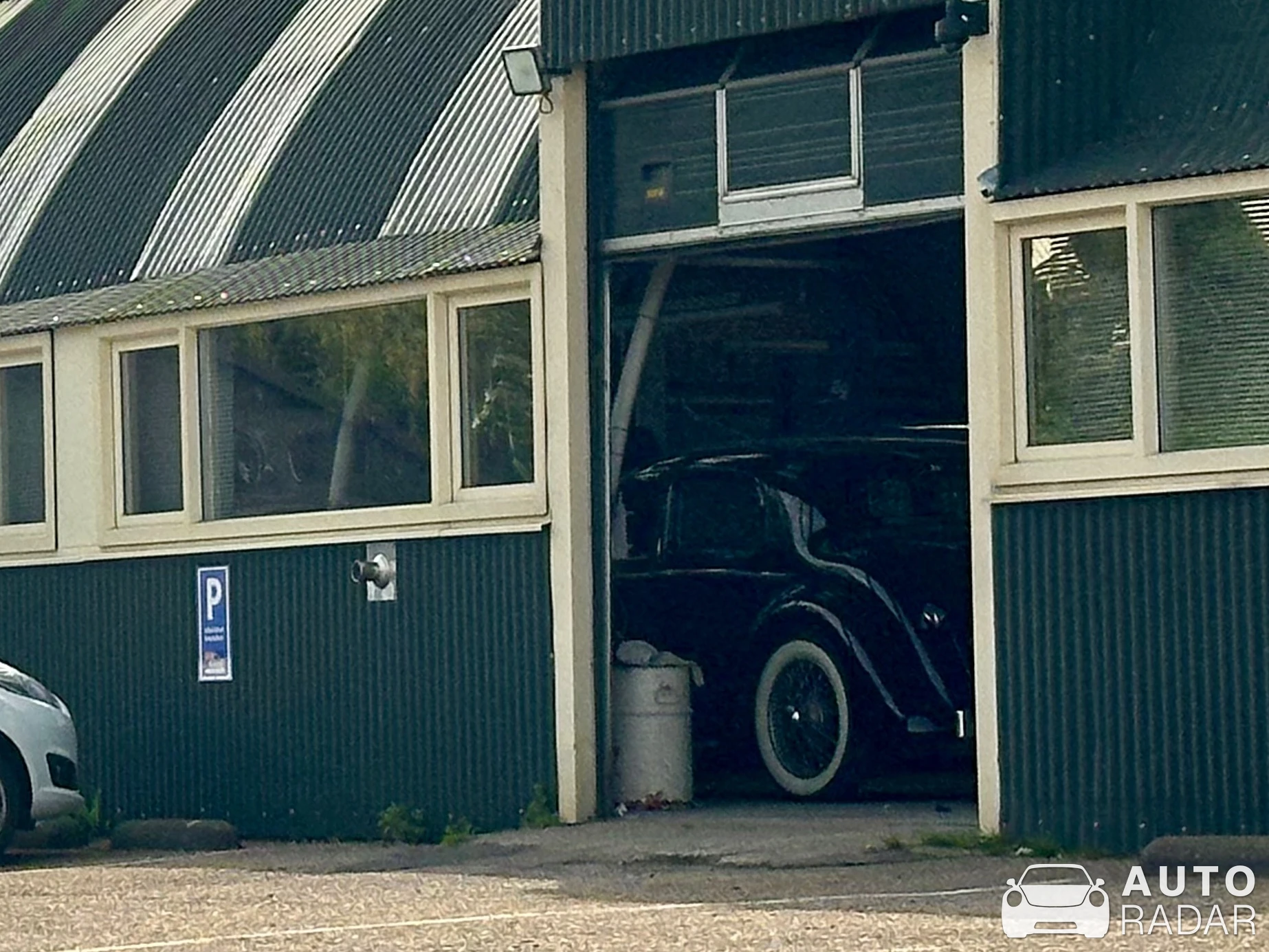 Jaguar Mark IV Drophead Coupé spotted in Bergschenhoek