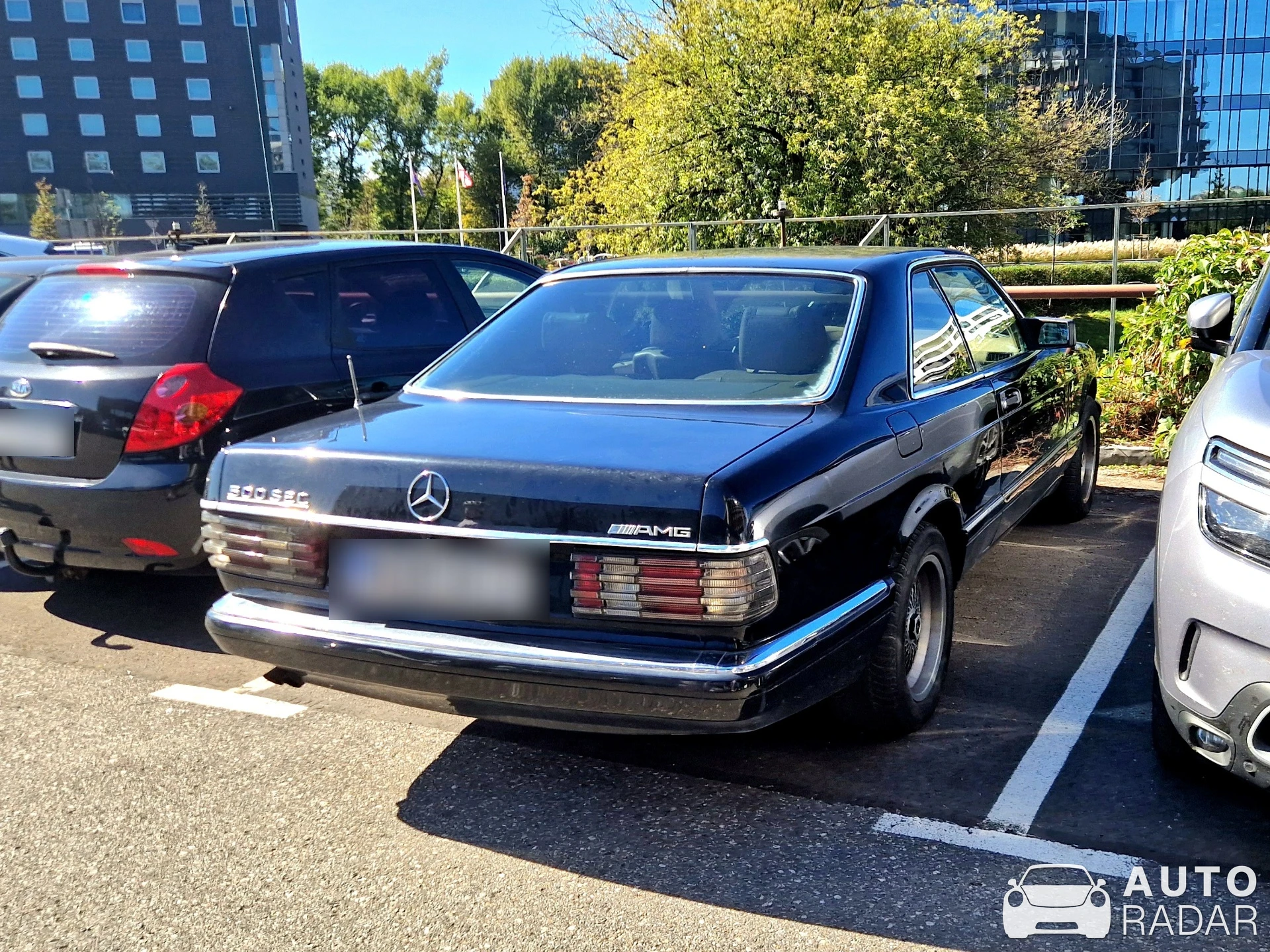 Mercedes-Benz 500 SEC AMG spotted in Kraków