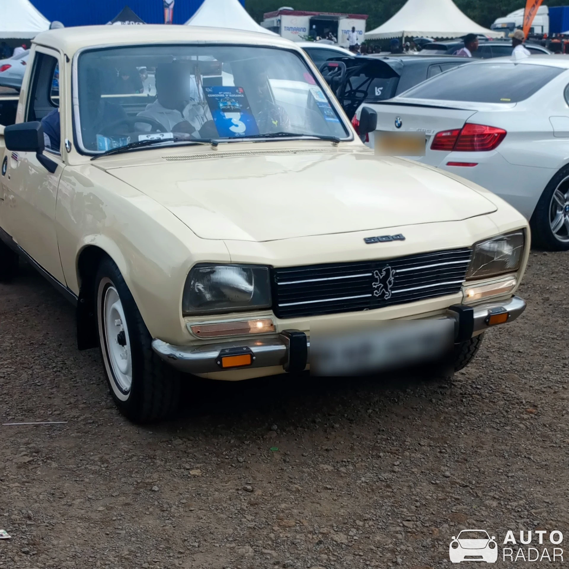 Peugeot 504 spotted in Nairobi, Kenya