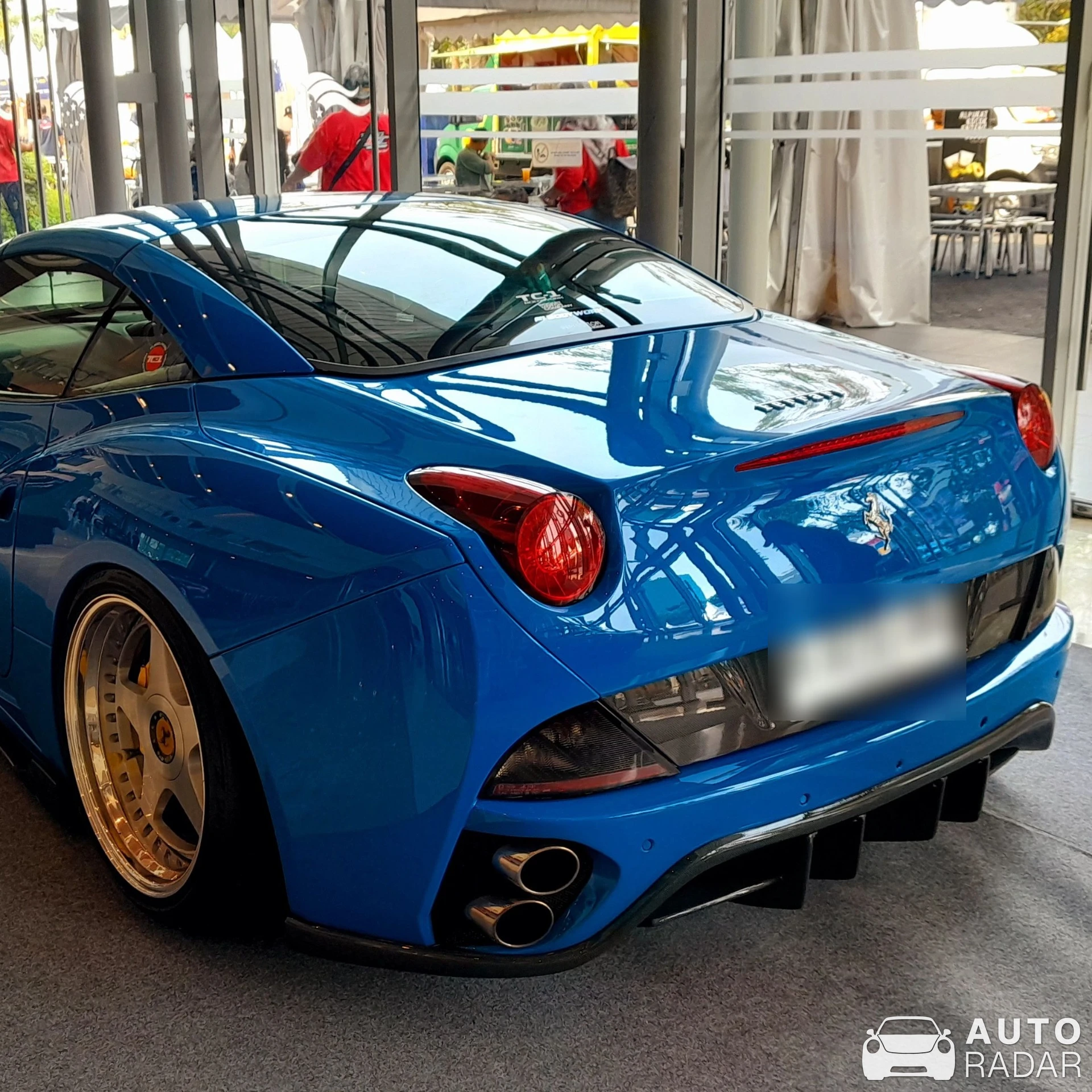 Ferrari California spotted in Kabupaten Tangerang, Indonesia
