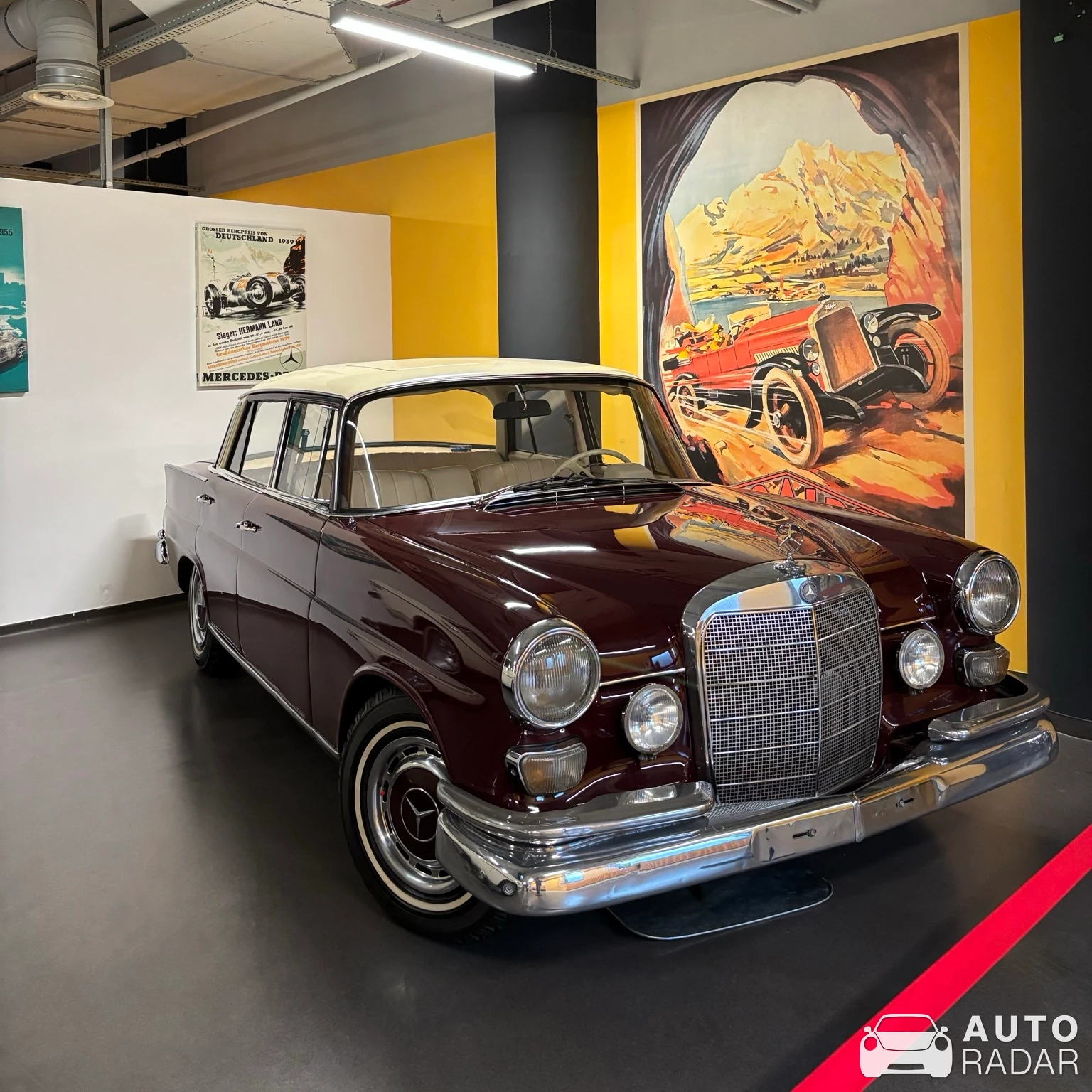Mercedes-Benz 200D W110 spotted in Budapest
