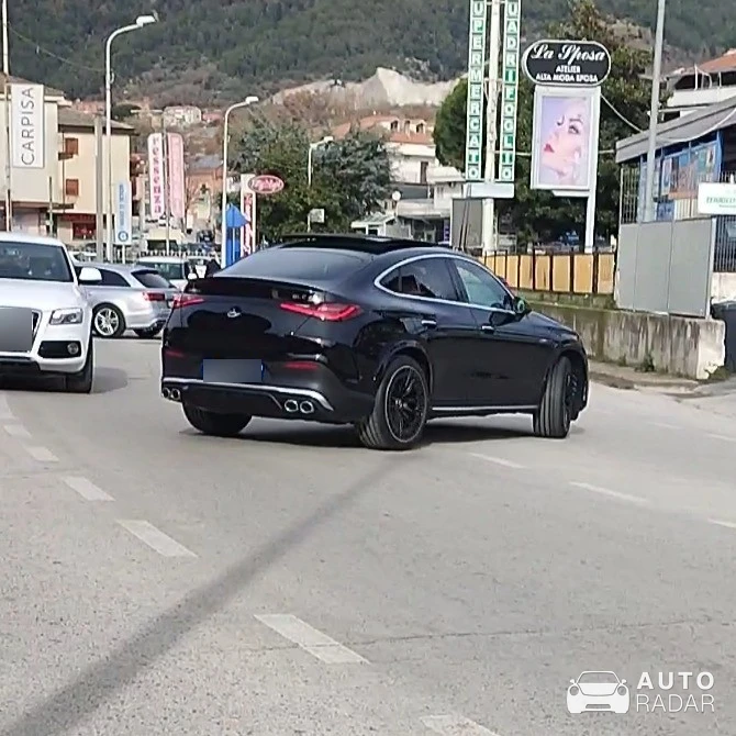 Mercedes-AMG GLE 53 Hybrid Coupé C167 2023 spotted in Sala Consilina, Italia