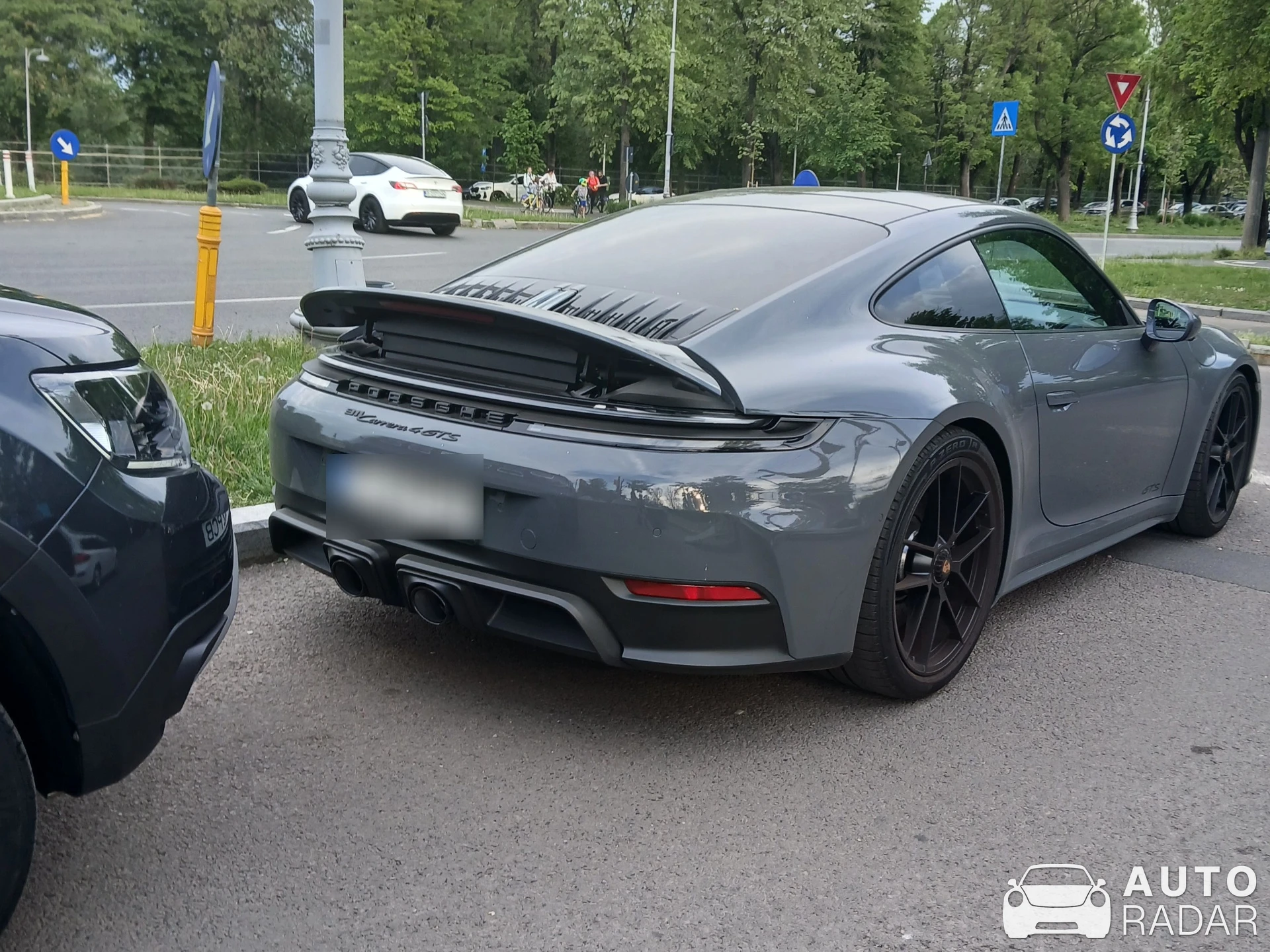 Porsche 997 Carrera 4 GTS spotted in București