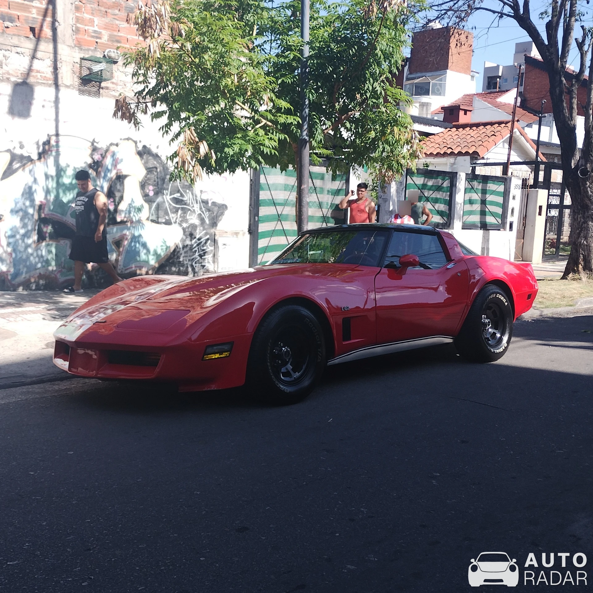 Chevrolet Corvette C3 spotted in Lanús, Argentina