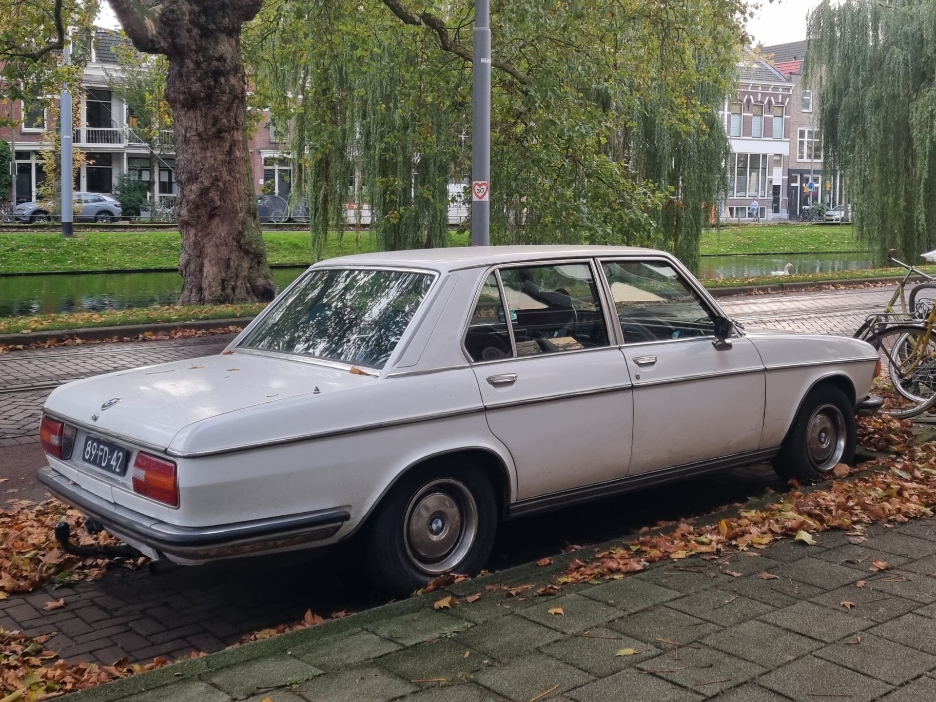 BMW 3.0 S