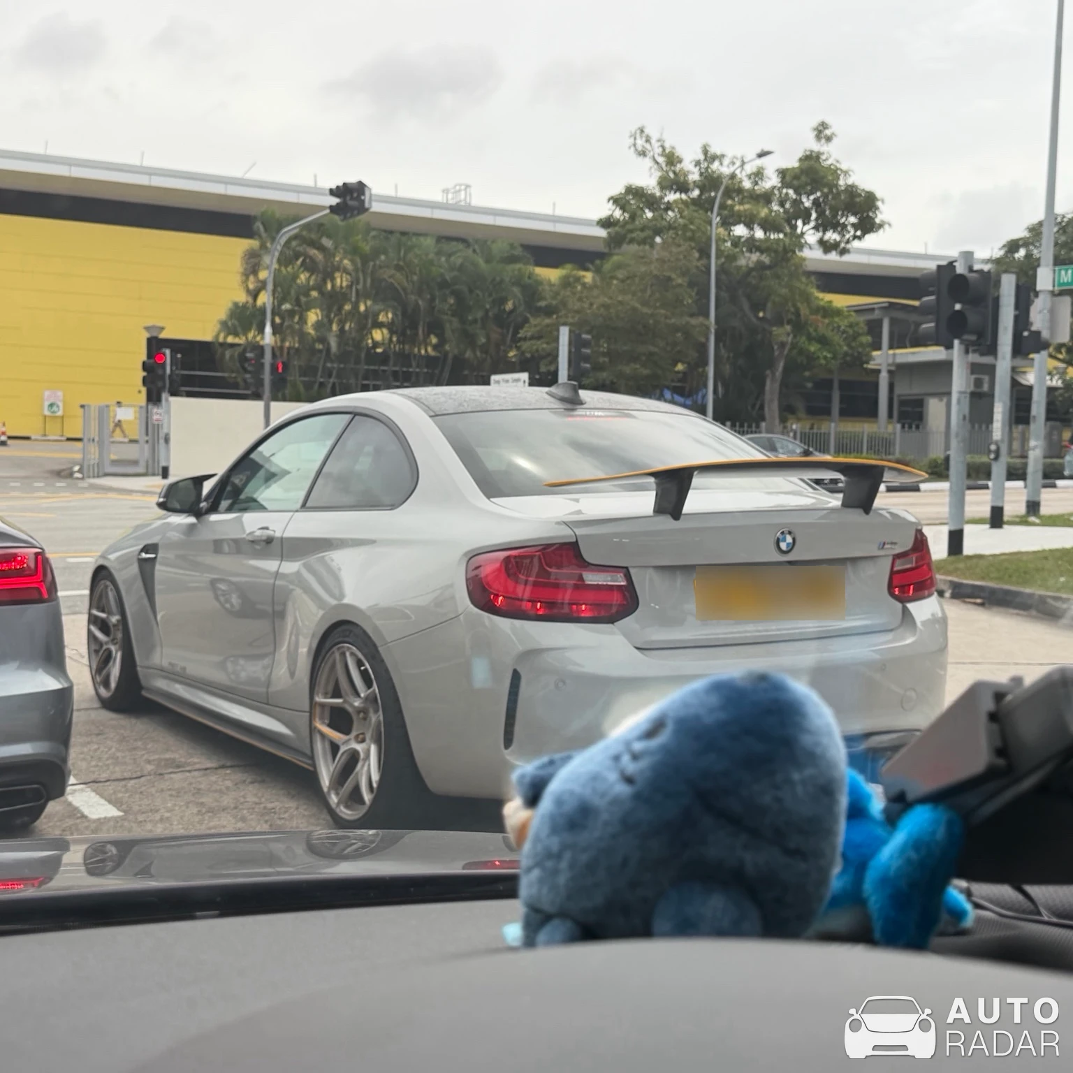 BMW M2 F87 Coupé Competition spotted in Singapore, 싱가포르