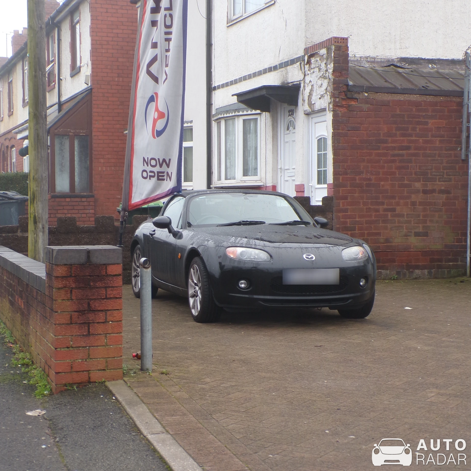 Mazda MX-5 spotted in West Midlands, United Kingdom