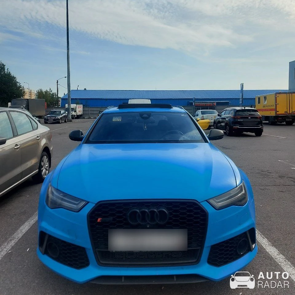 Audi RS6 Avant C7 spotted in Санкт-Петербург, Россия