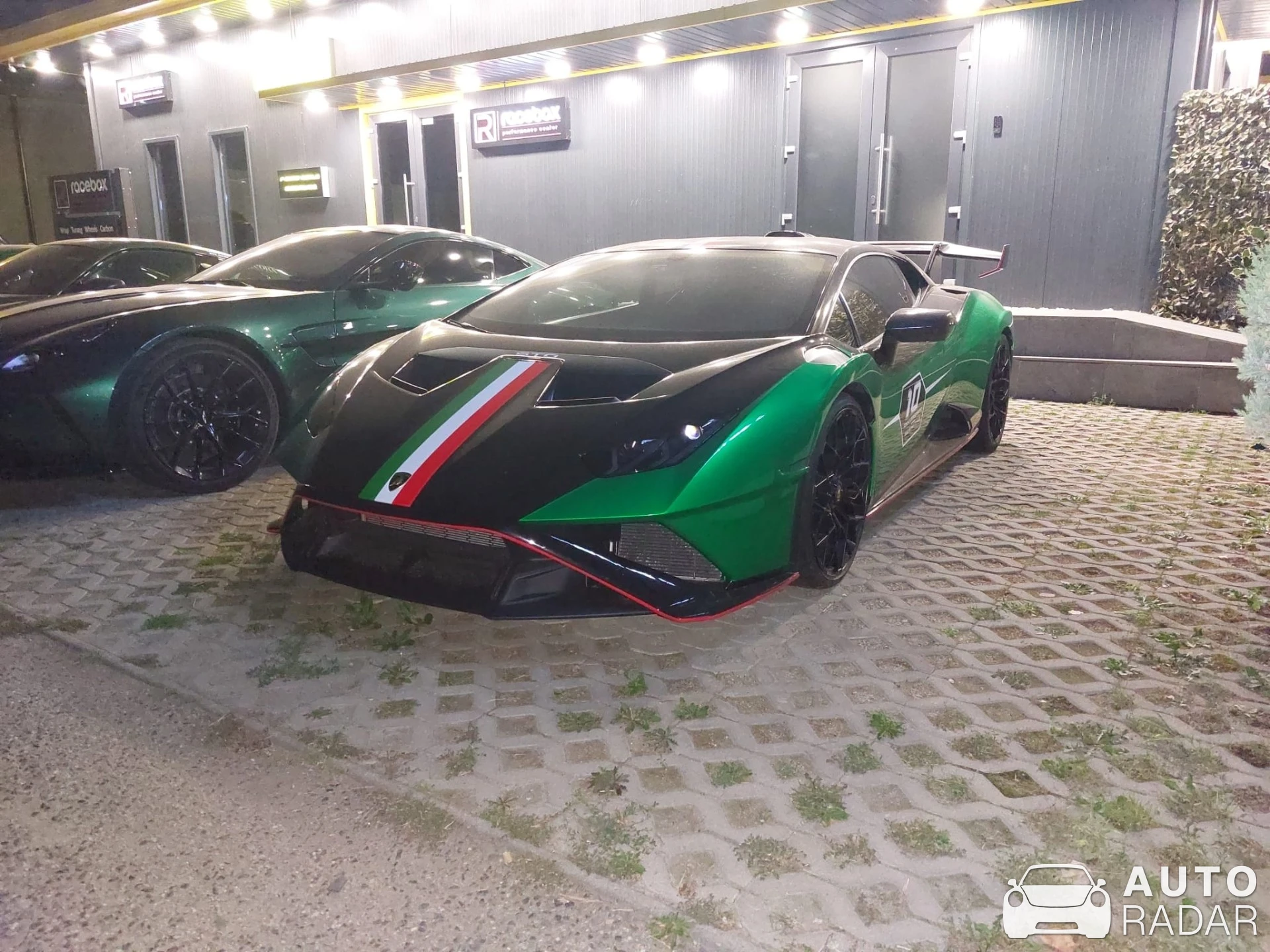 Lamborghini Huracán LP640-4 EVO Spyder 60th Anniversary spotted in Bucharest