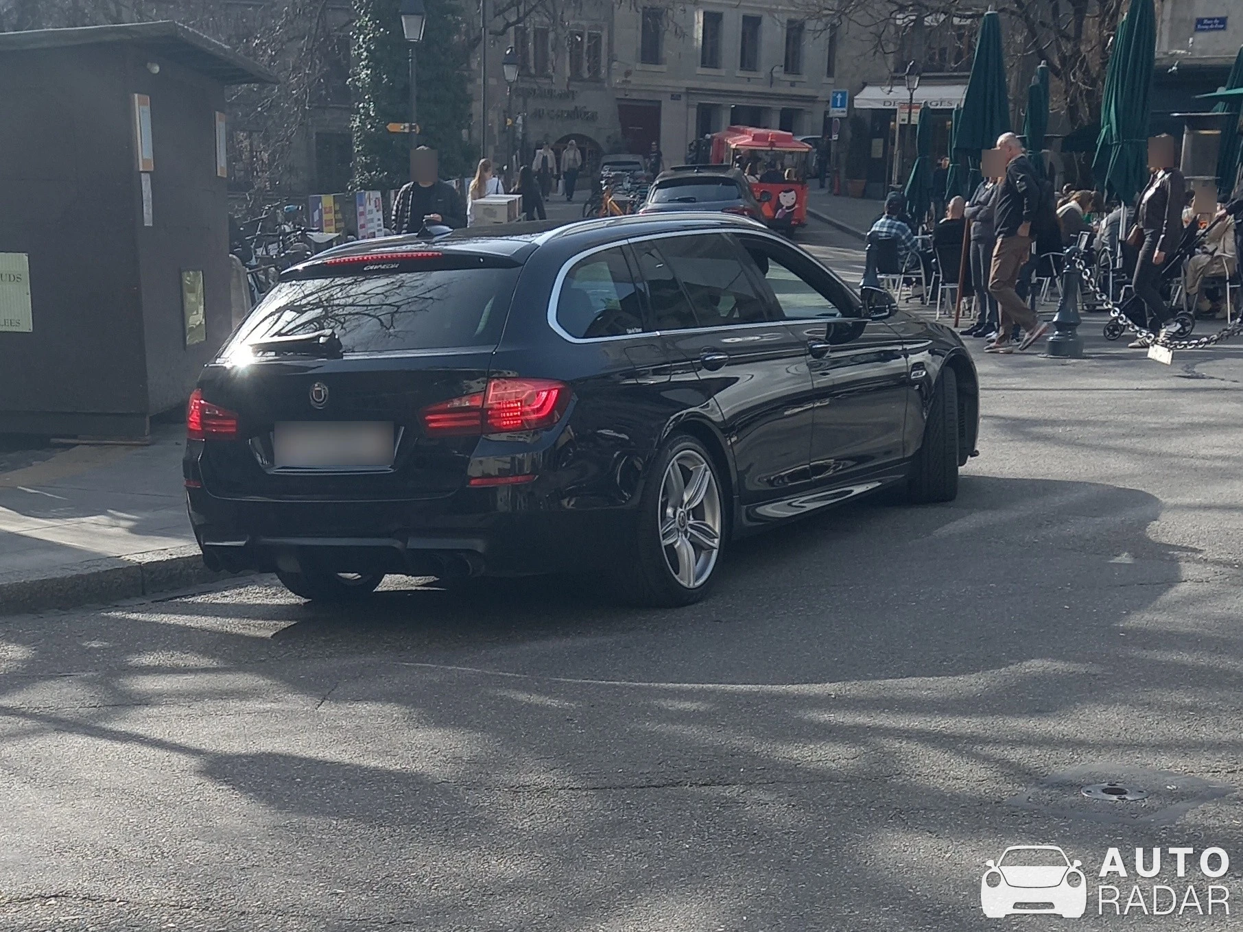 Alpina B5 BiTurbo Touring spotted in Genève
