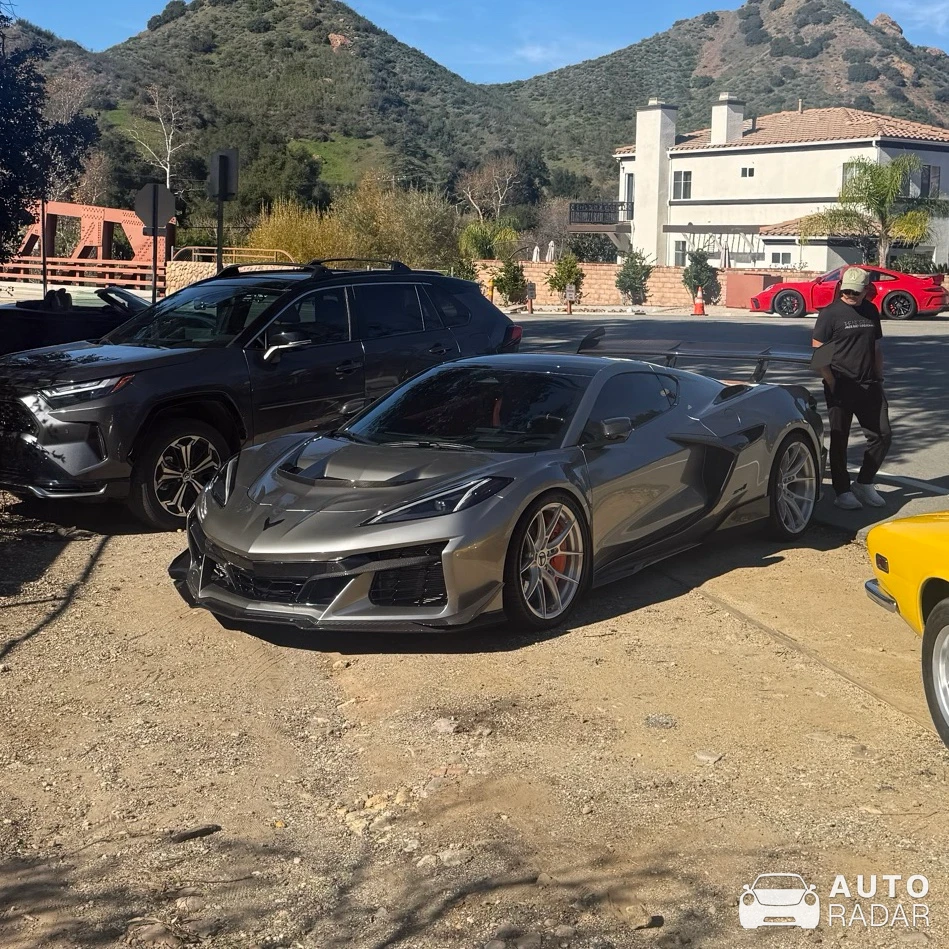 Chevrolet Corvette C8 ZR1 spotted in Agoura Hills, United States