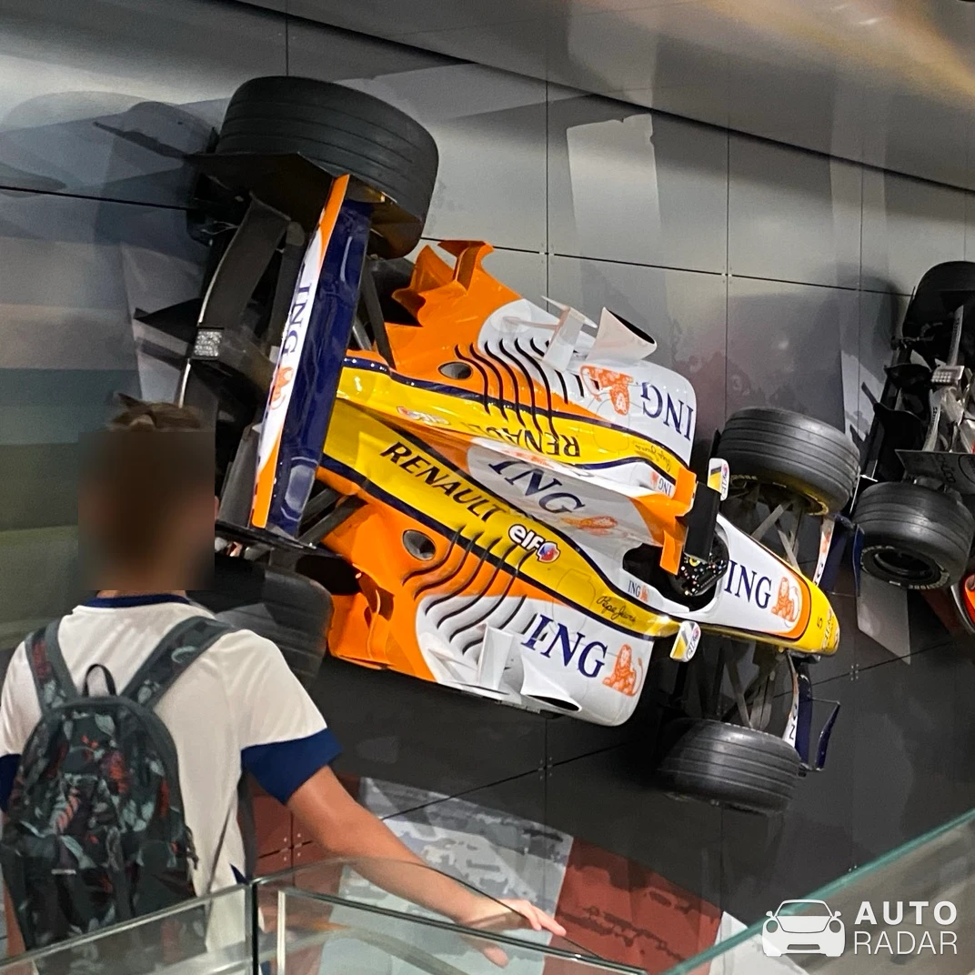Renault F1 R28 spotted in Monaco