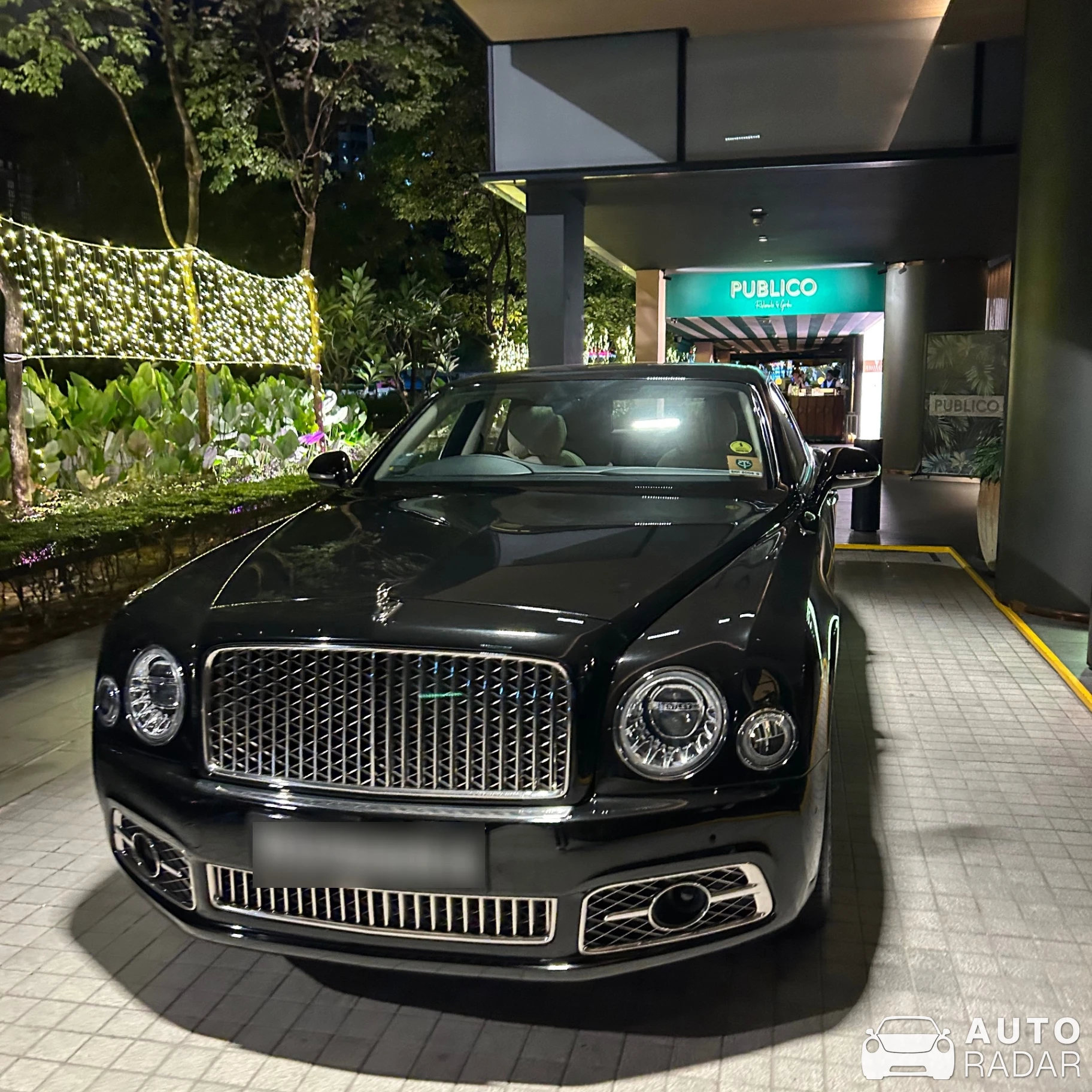 Bentley Mulsanne spotted in Singapore, Singapur