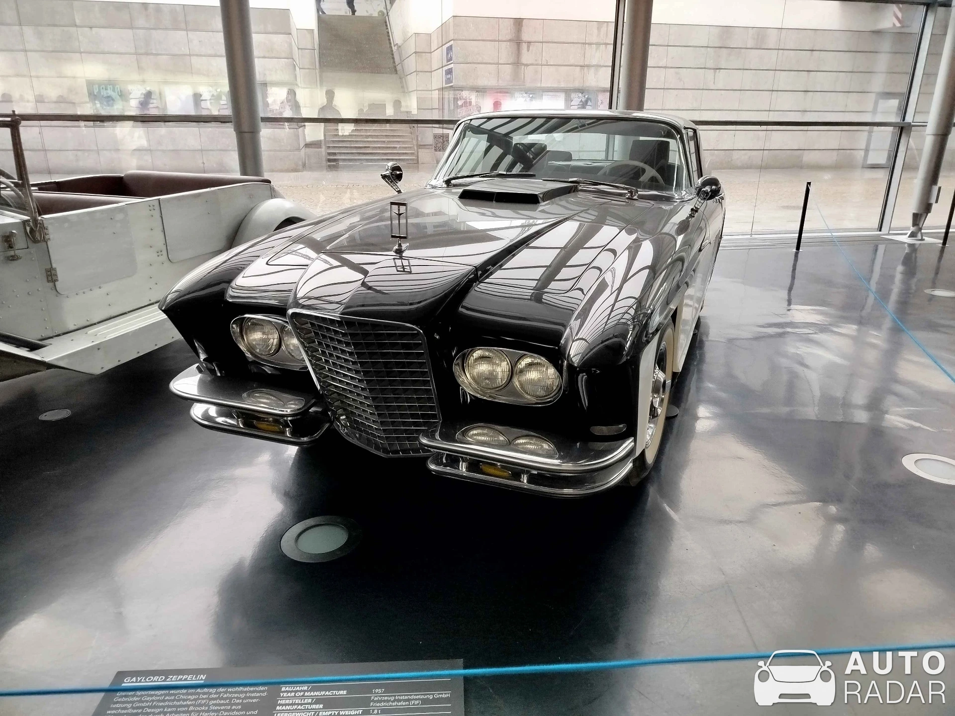 Maybach 57 Zeppelin spotted in Kistarcsa