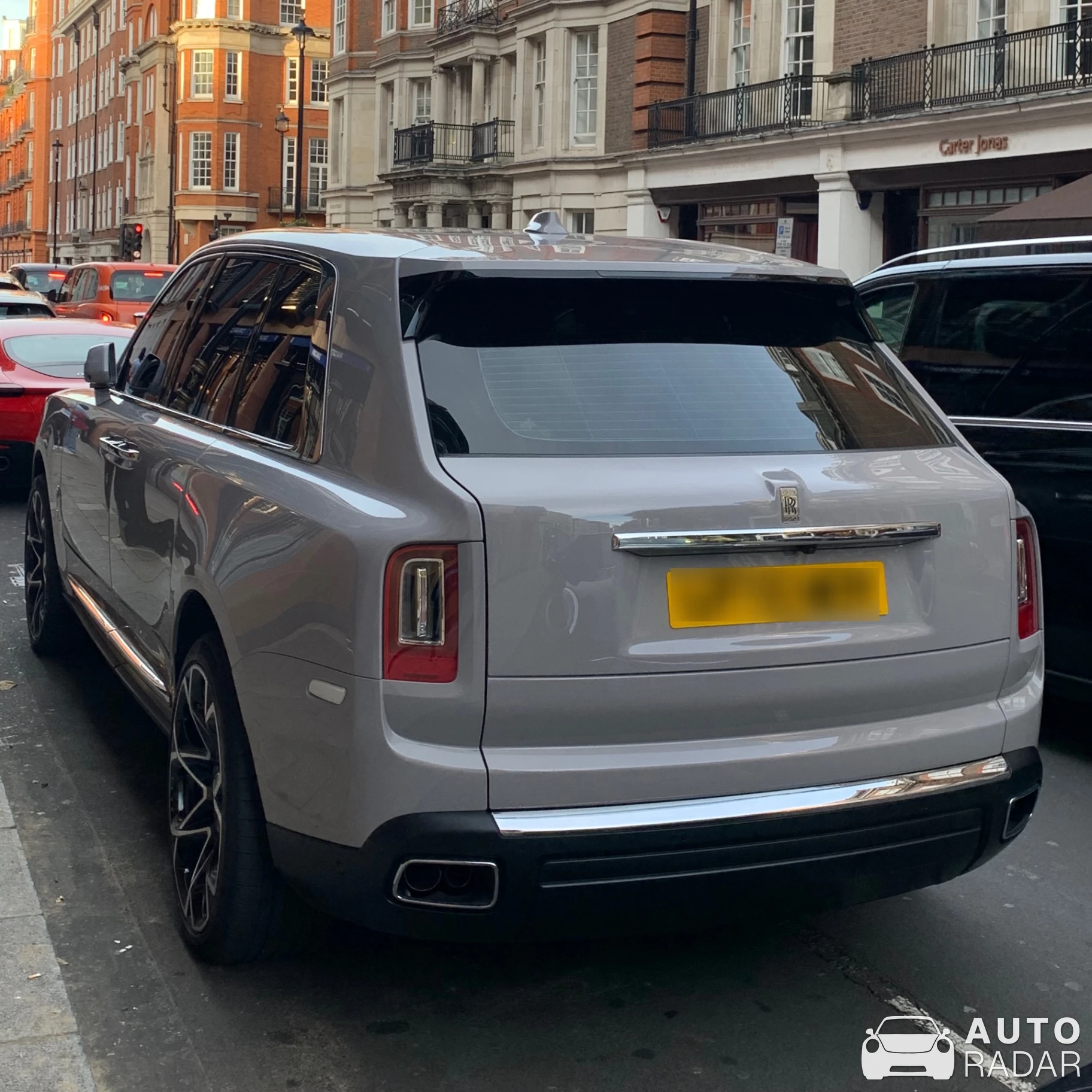 Rolls-Royce Cullinan spotted in Greater London, United Kingdom