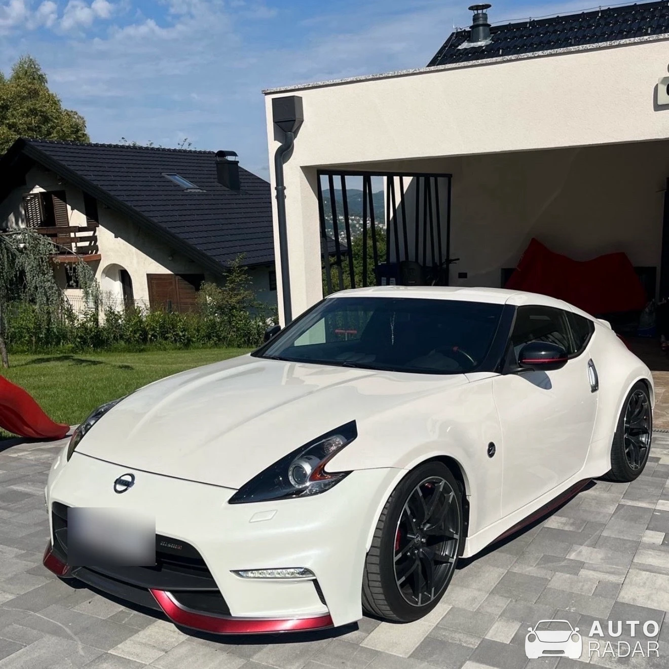 Nissan 370Z Nismo spotted in Zagreb, Croatia