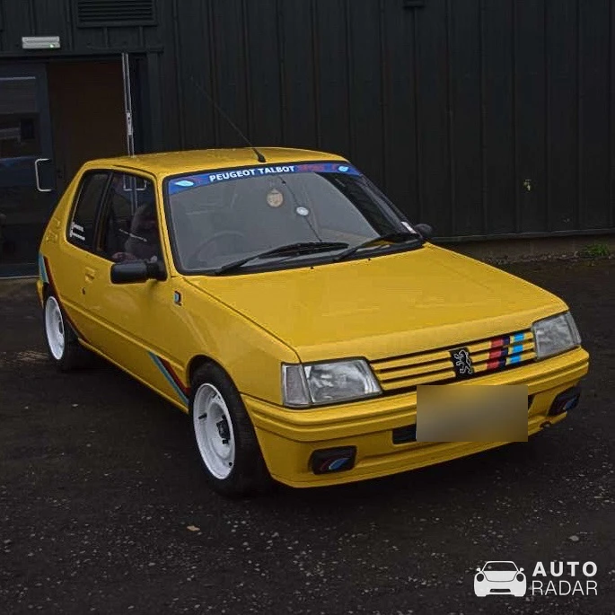 Peugeot 205 Rallye spotted in Kirkliston