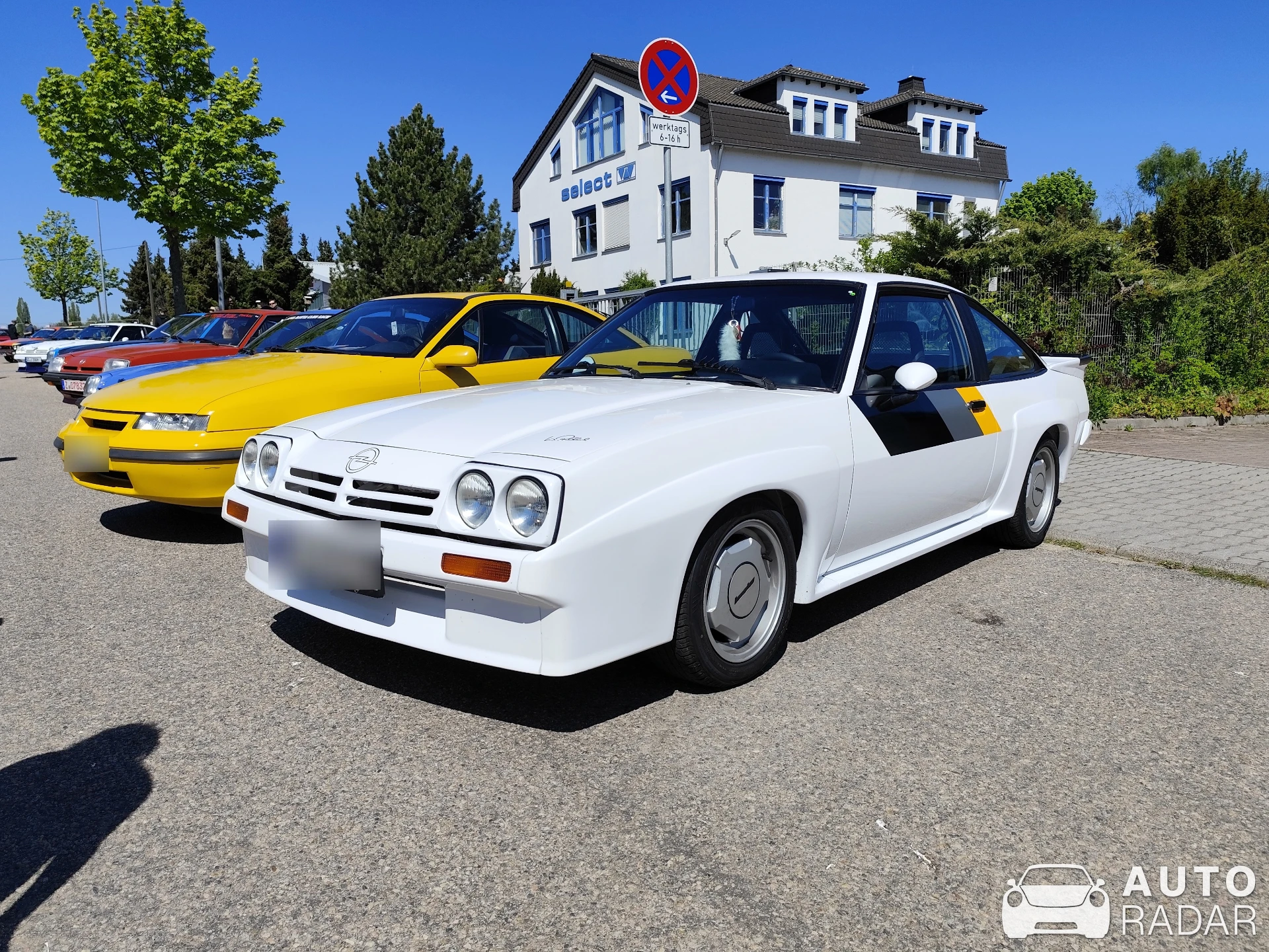 Opel Manta B400 spotted in Hartmannsdorf