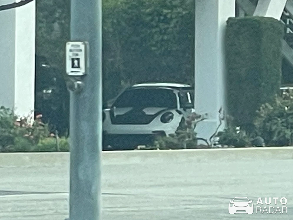 Porsche 992 GT3 RS MkI Weissach Package spotted in Torrance, United States