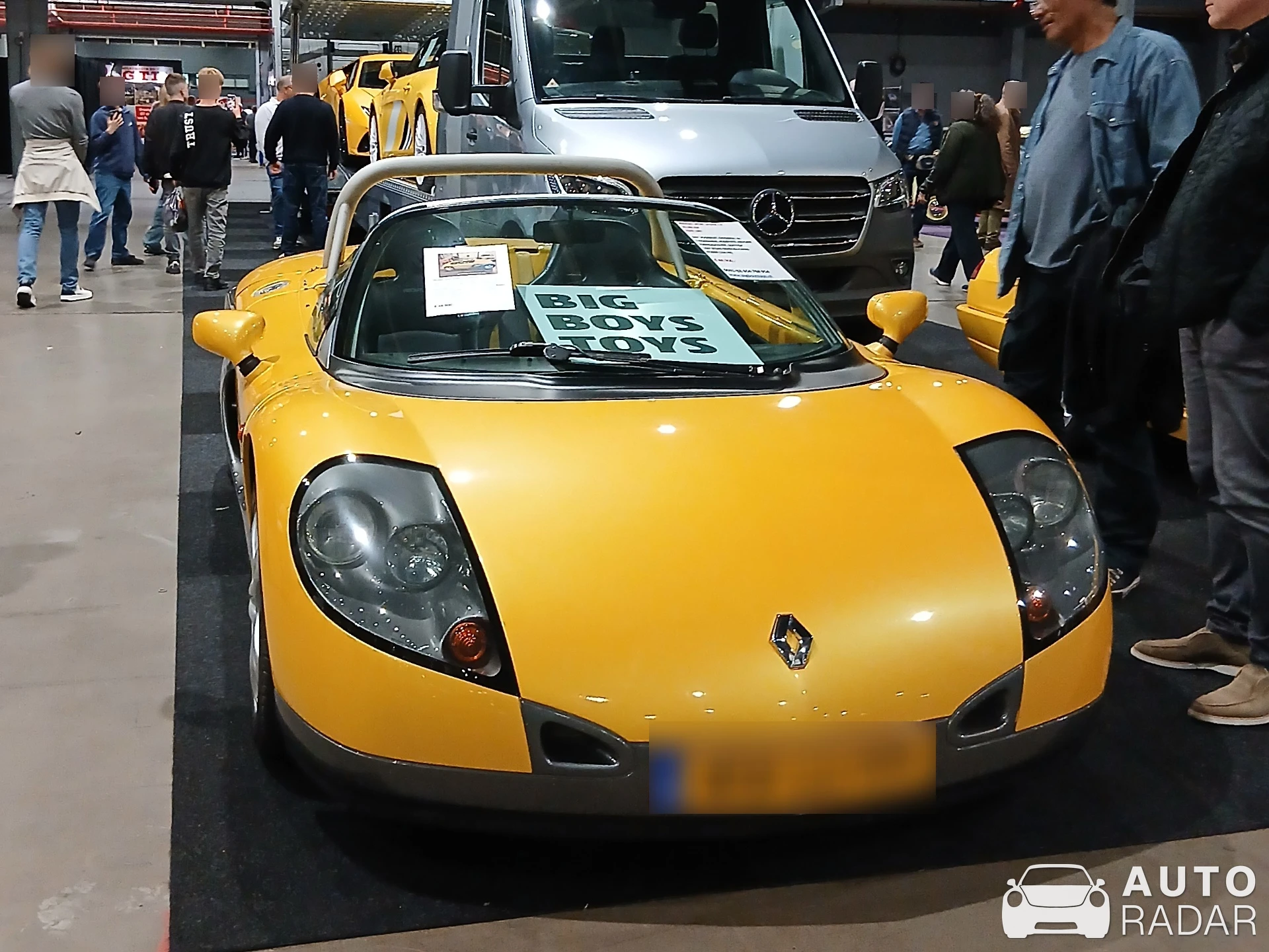 Renault Sport Spider spotted in Utrecht