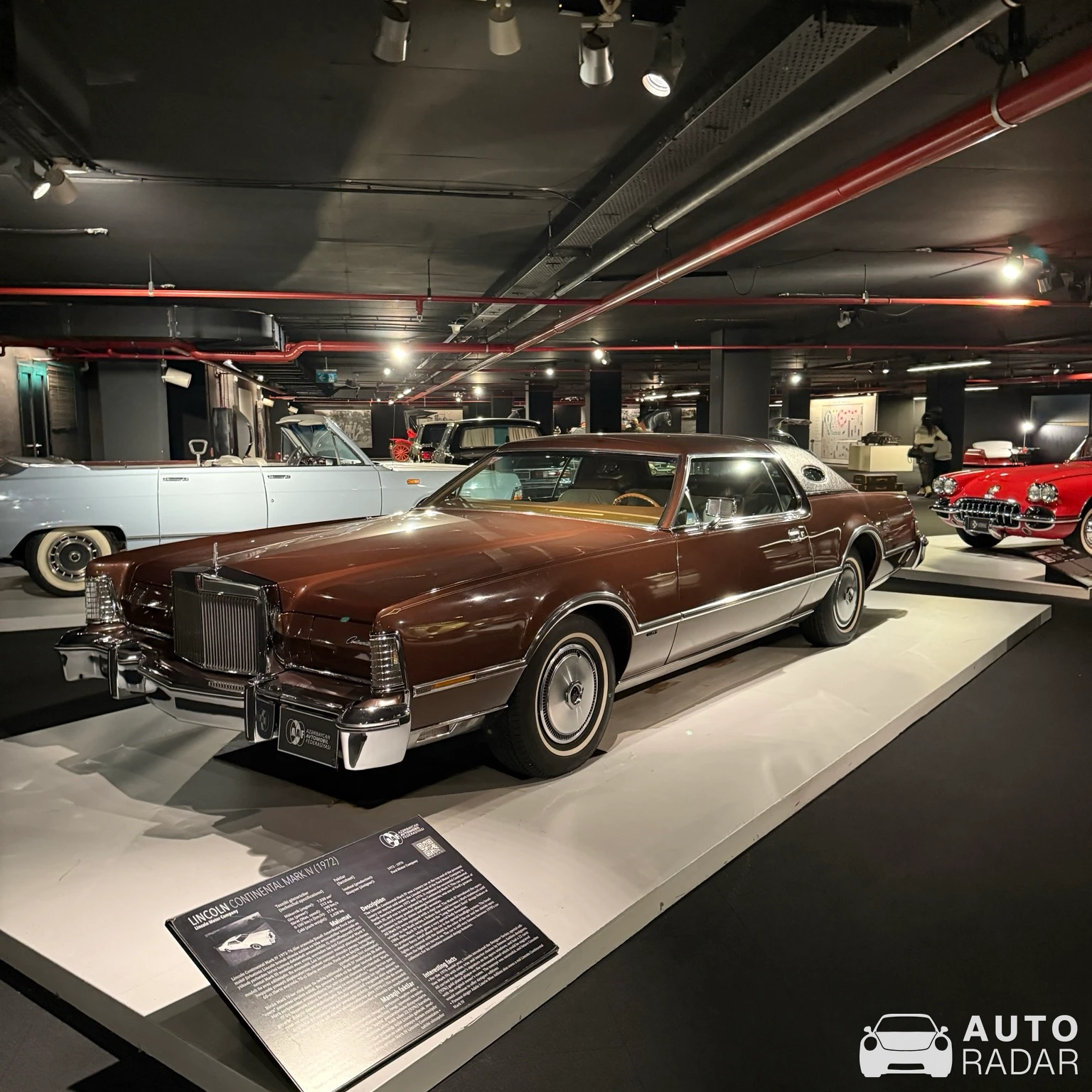 Lincoln Continental Mark IV spotted in Bakı
